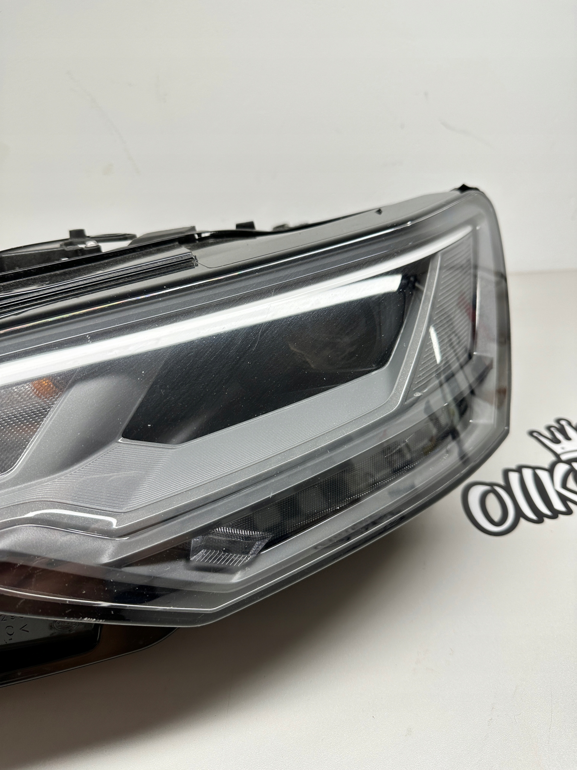 Audi A6 C8 Full Led light front 4K0941033 EUROPA