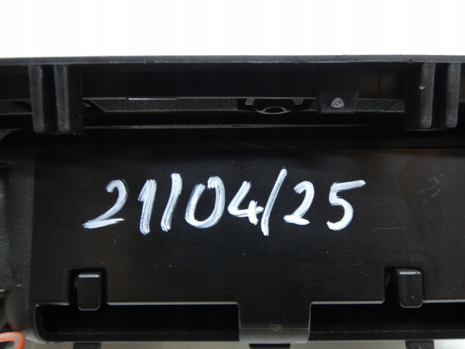 ashtray passenger compartment central TUNELU BMW Z4 E89 9129243