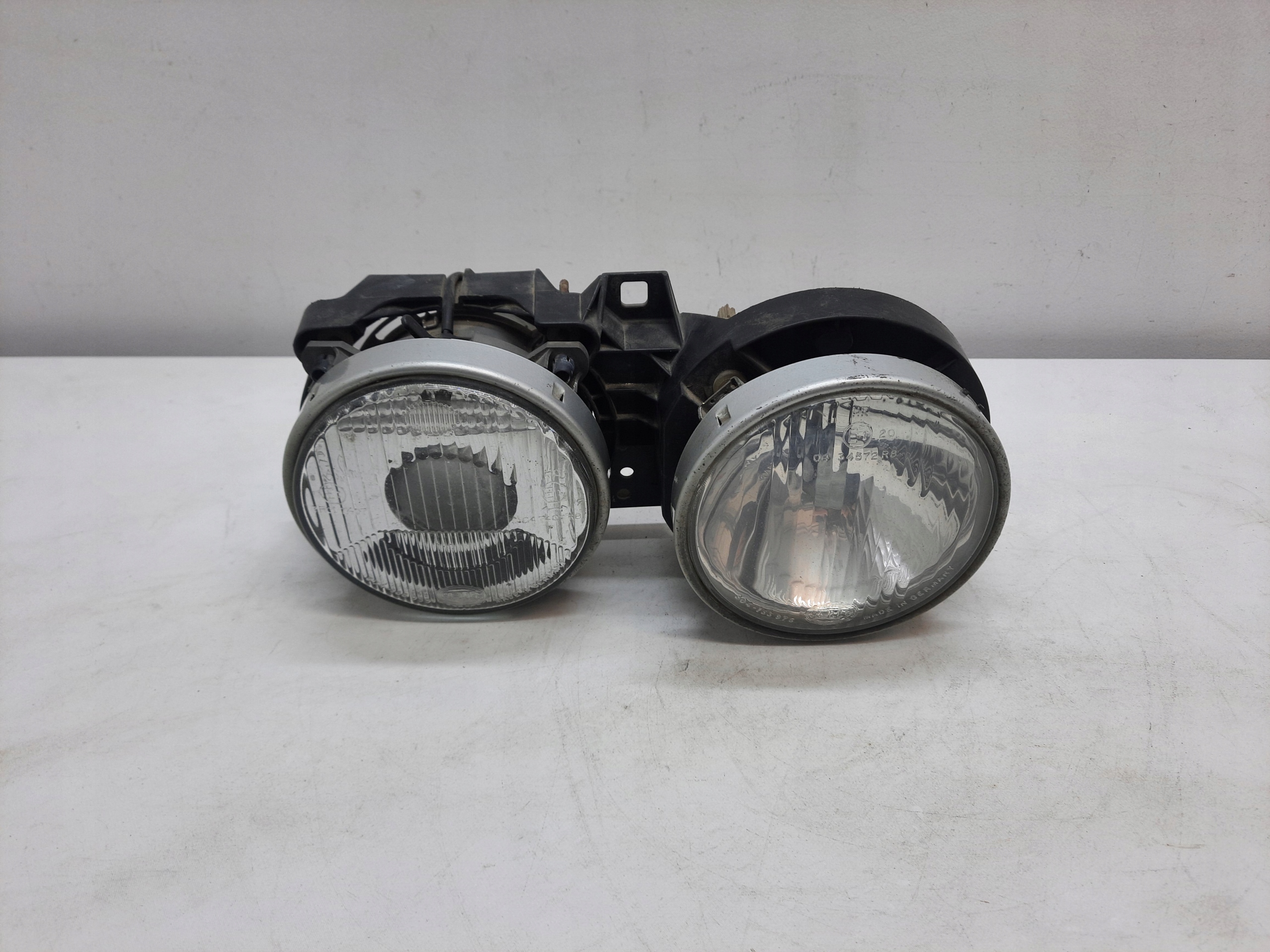 BMW 3 III E30 LIFT HELLA light REFLEKTOR right front original EUROPA