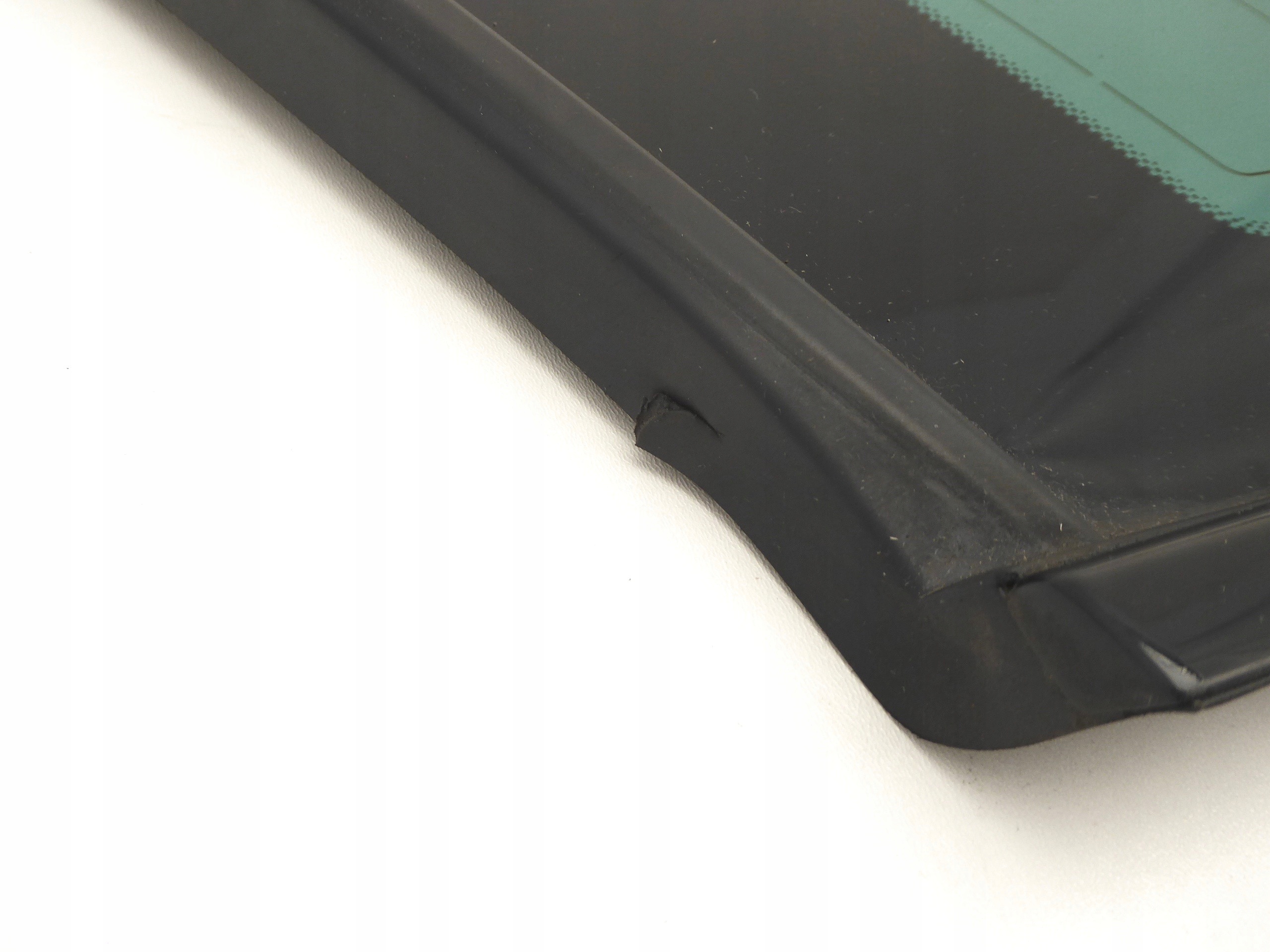 SZYBA LEWY TYŁ CHROM 2018 OPEL INSIGNIA B KOMBI Typ samochodu Samochody osobowe