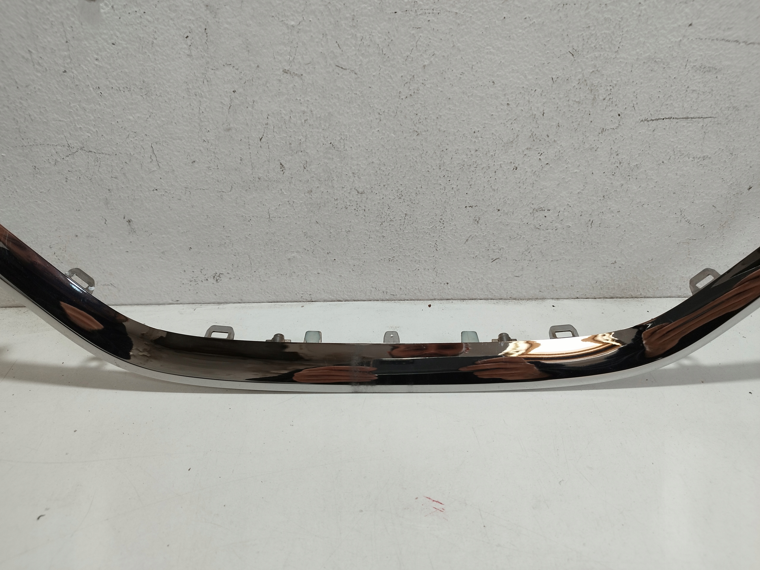 RENAULT KADJAR LISTWA CHROM ATRAPY 623856800R Numer katalogowy części 623856800R