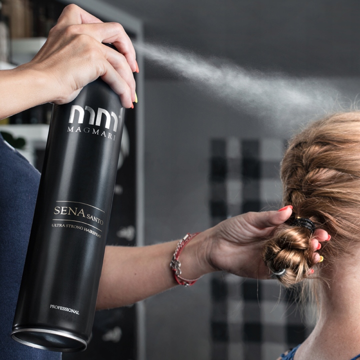 Lakier do włosów Scena Santo 750 ml Marka Magmari