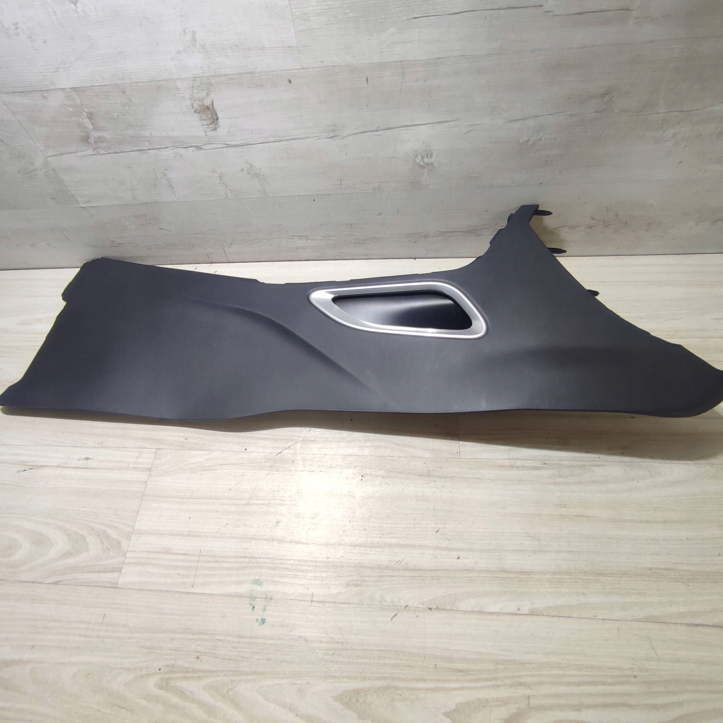 Element Console Moyen Droit Bouche buse Jaguar F-Pace CM80486