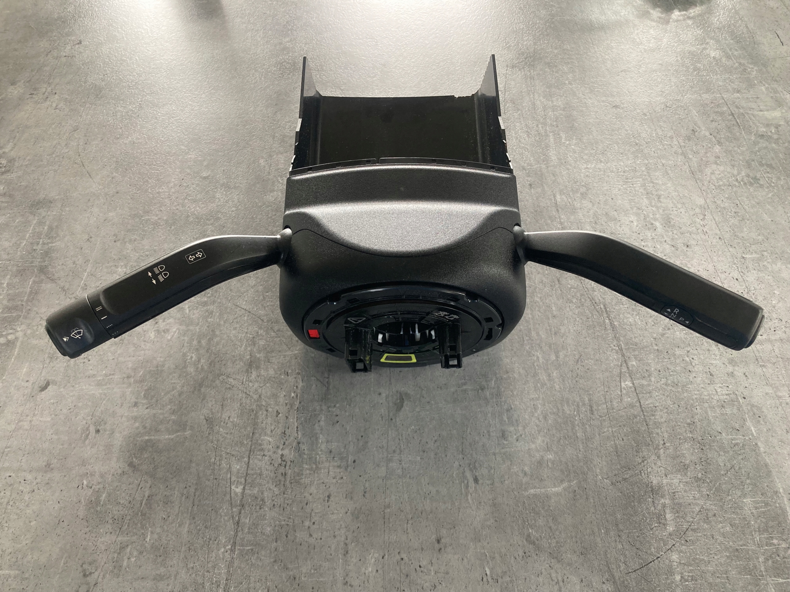 Mercedes W907 SPRINTER A9079000805 переключатели