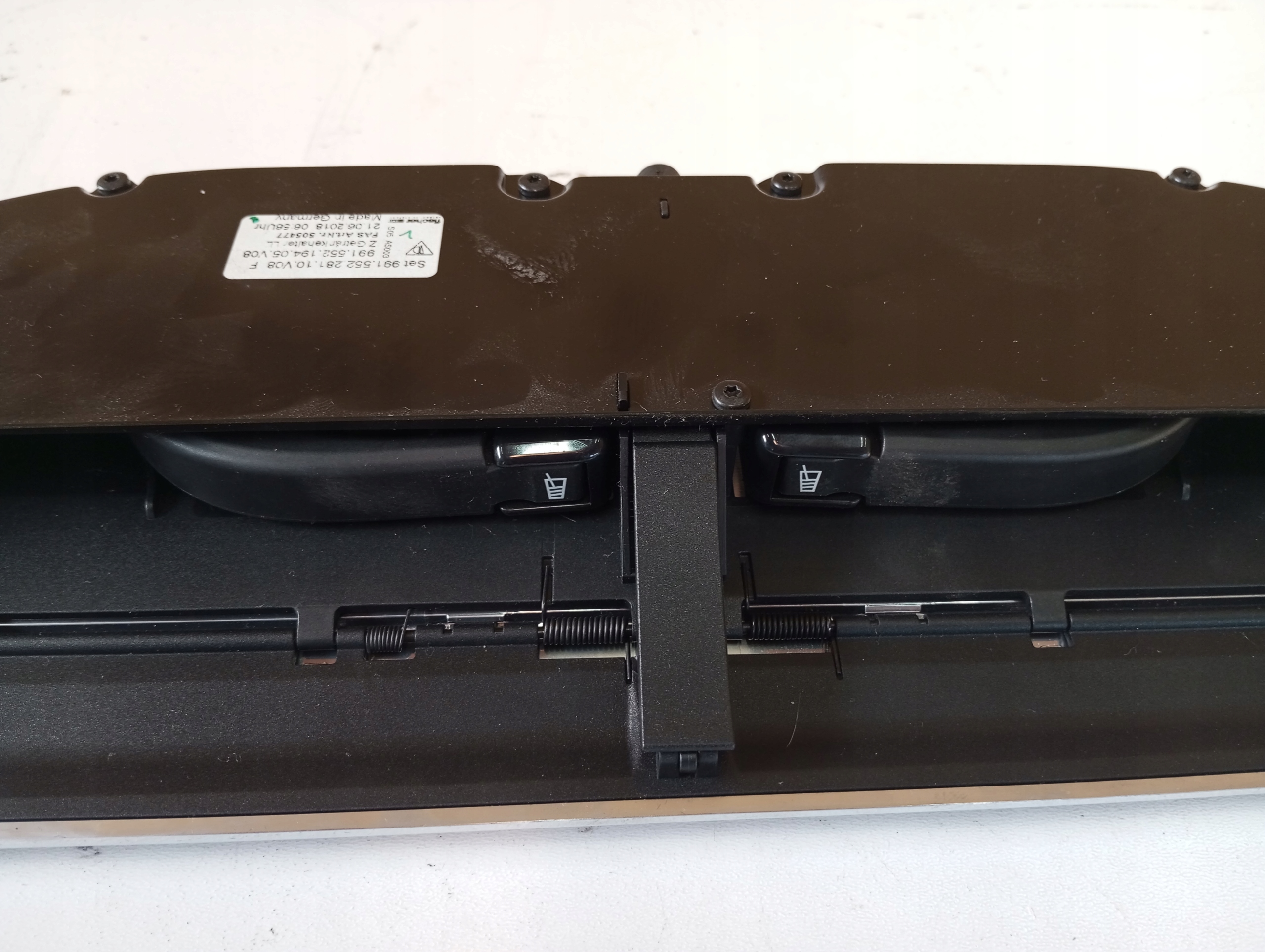 bracket for KUBKI CUPHOLDER PORSCHE CARRERA 991 991552281