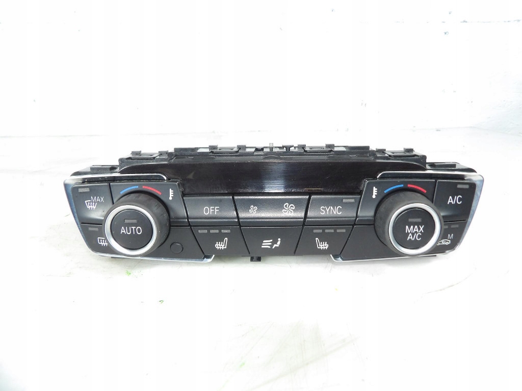 BMW X1 F48 PANEL rešetka ventilacije 9471104-01