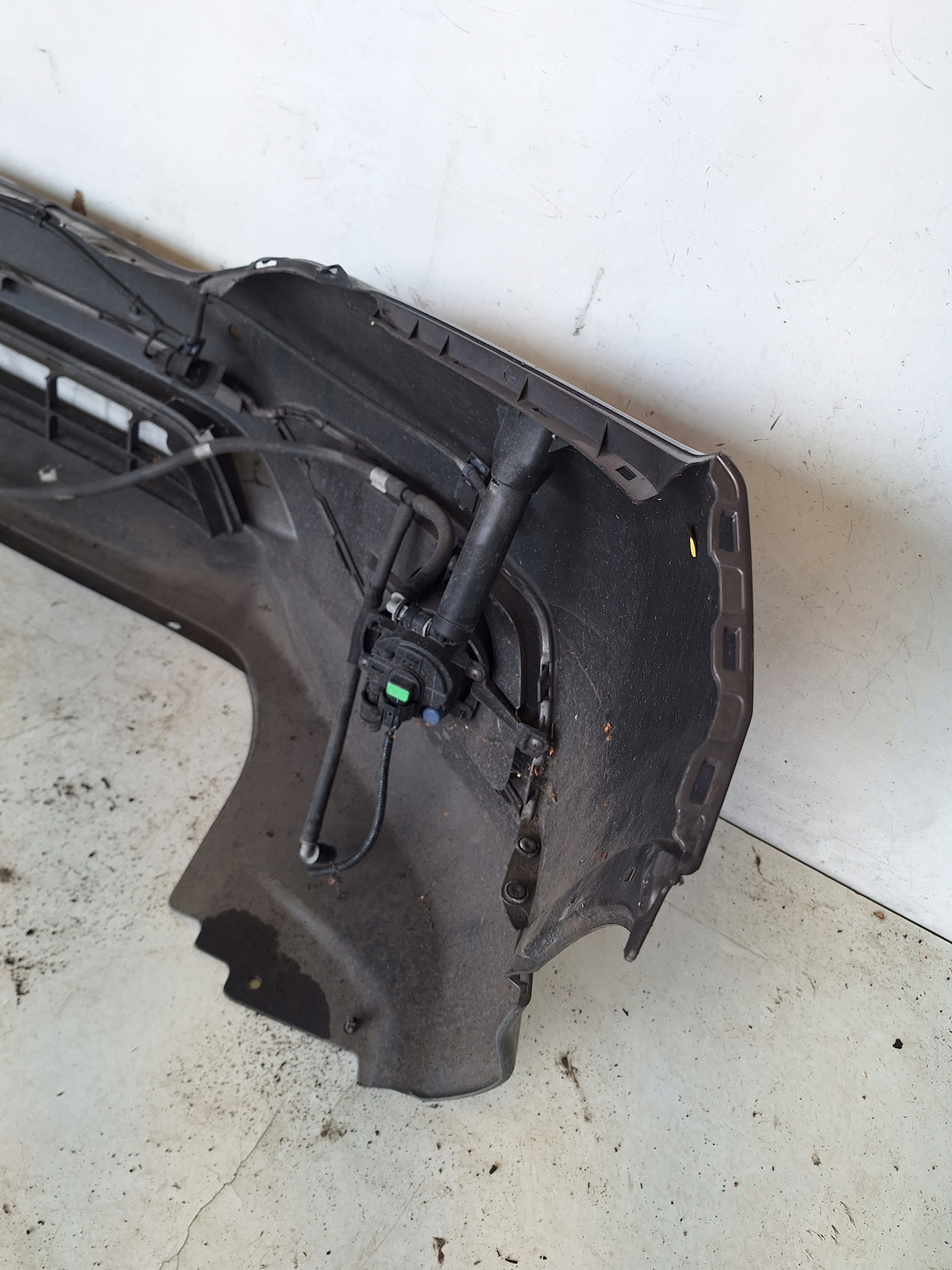 HONDA CR-V IV 11-14 bumper XENON + PDC