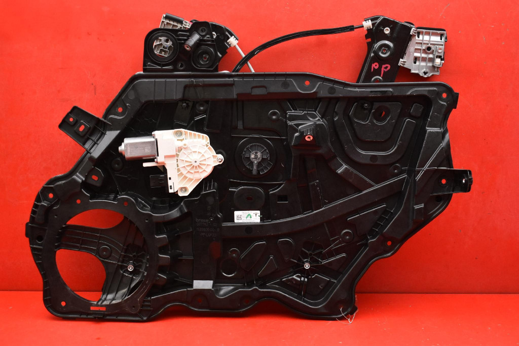 window regulator right front EU 1526805-00-B TESLA MODEL Y 20