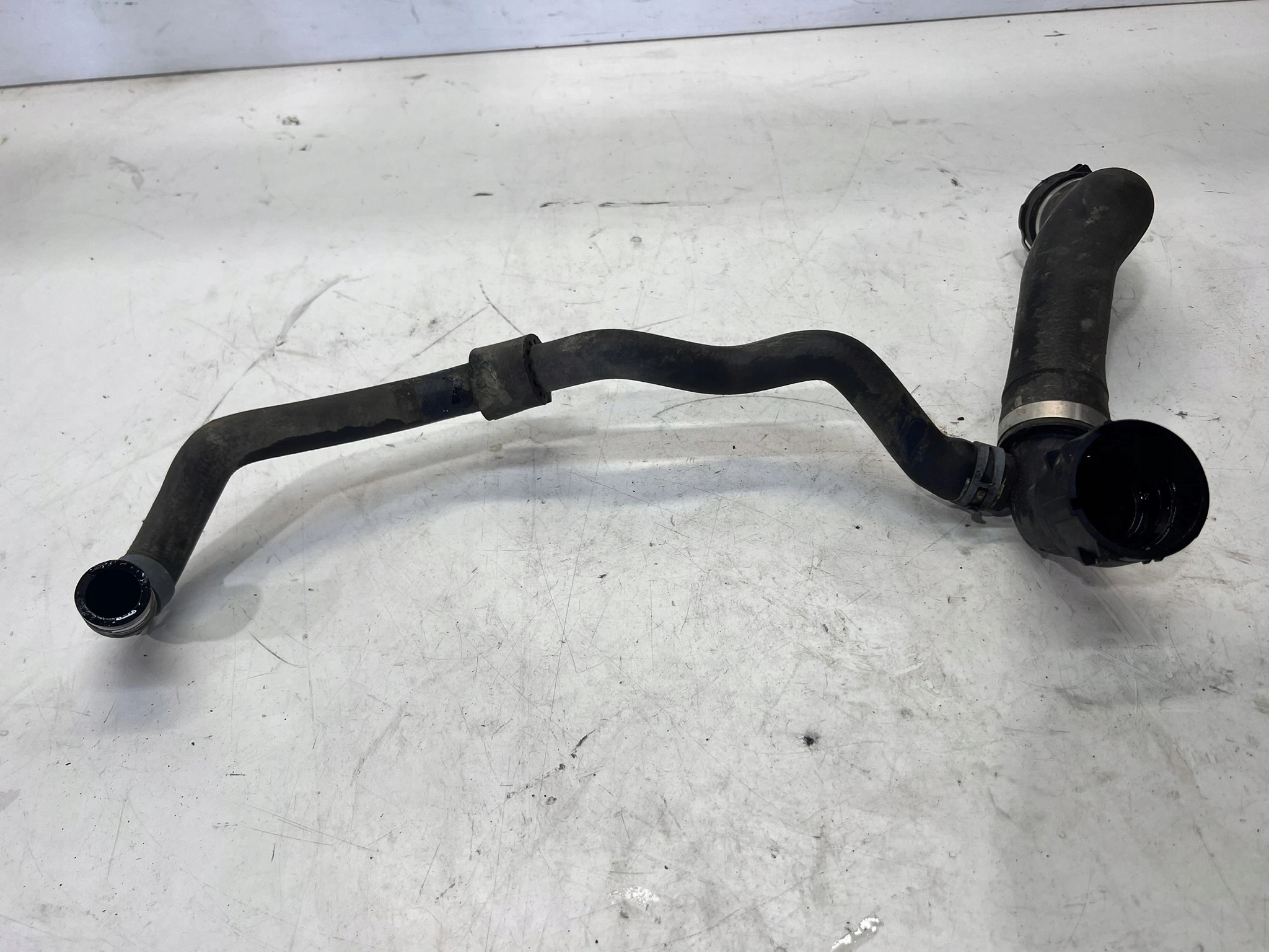 prijenos crijevo vode AUDI Q5 FY 80Q122101AJ
