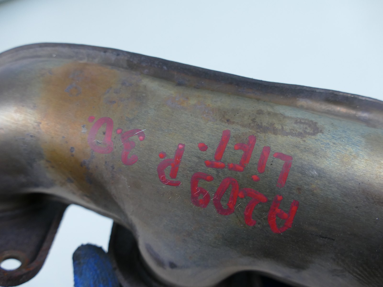 MERCEDES A209 W209 3.0 B exhaust manifold right