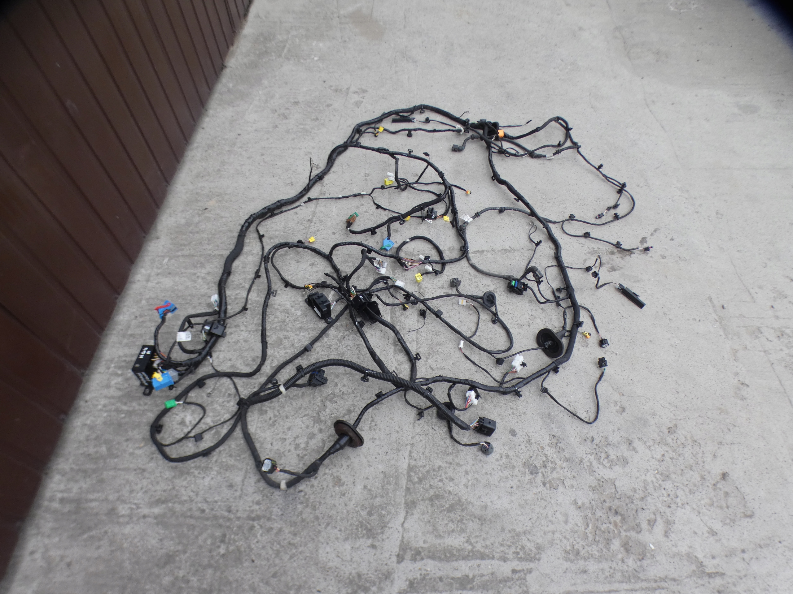 wiring bundle srodka mg4 mg 4 11430710