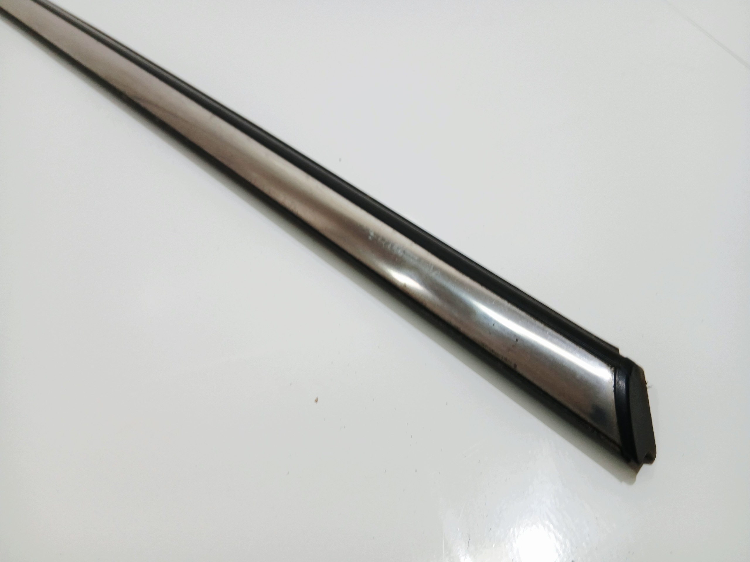 moulding right MINI R56 JCW OE CHROM (0006141)