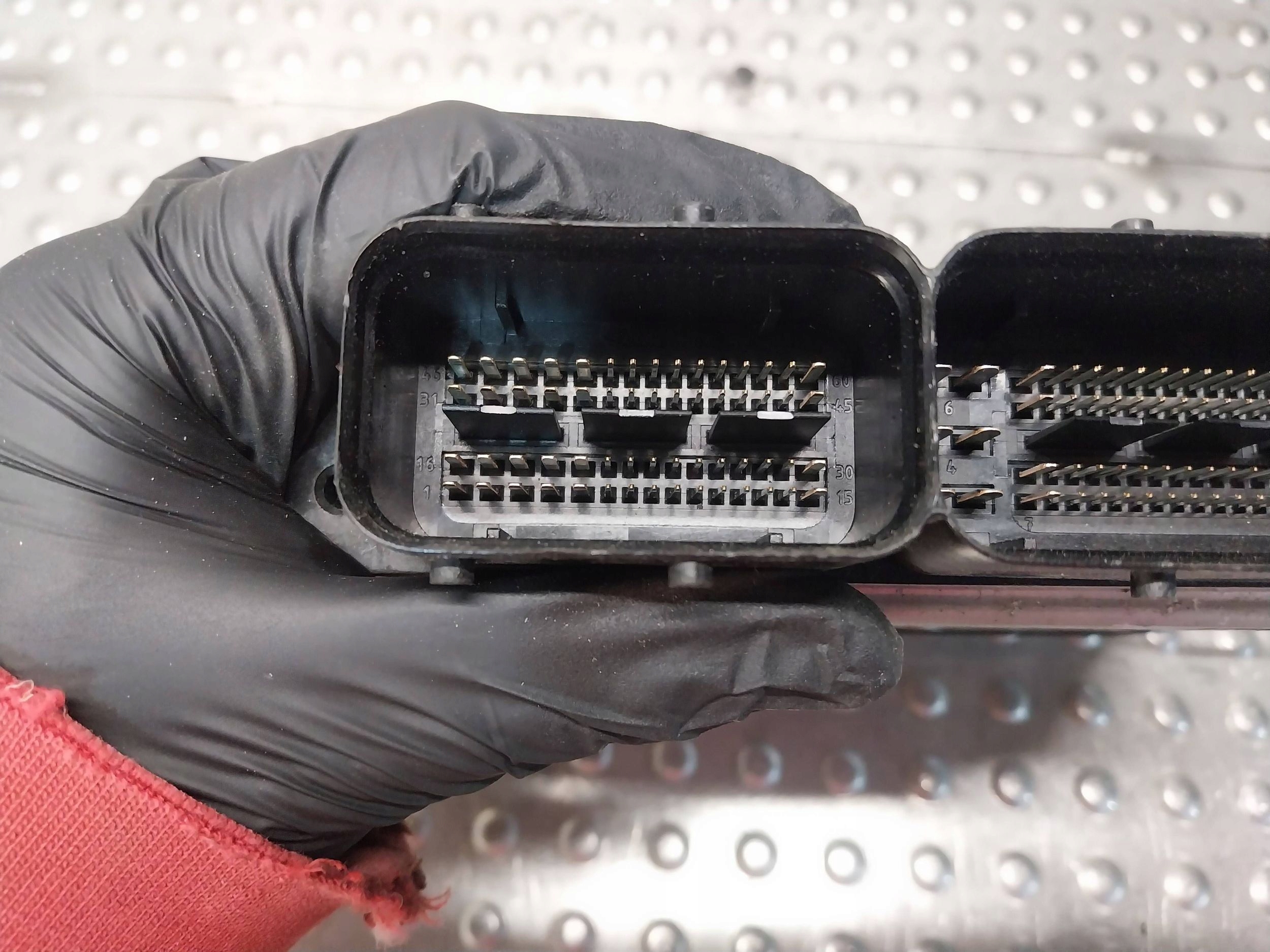 computer control unit of the engine 04C907309BB AUDI A1 8X POLO VI 2G A3 8V 1.0 TSI