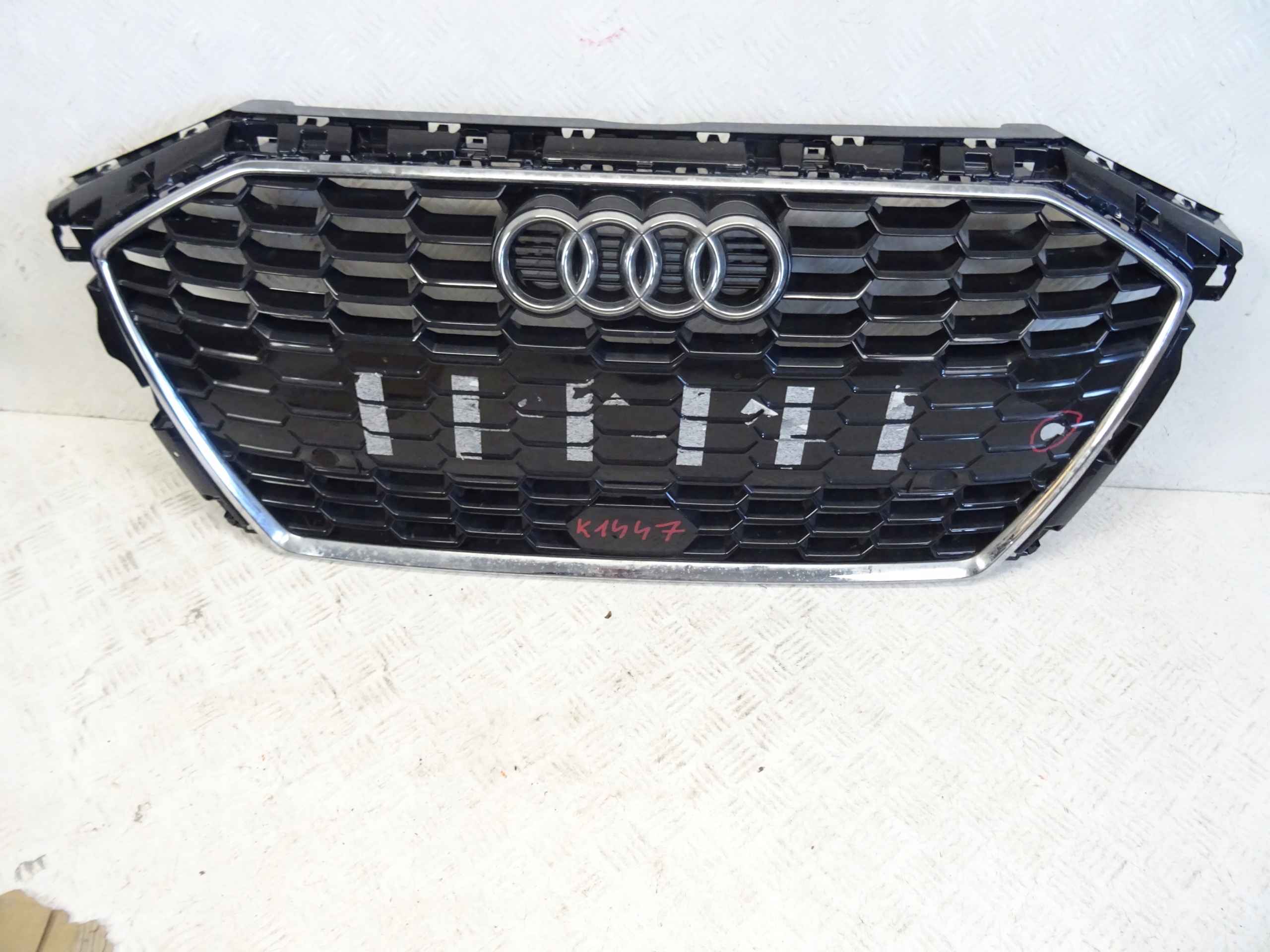 grill grille front front AUDI A3 8Y S-LINE 8Y0853651A