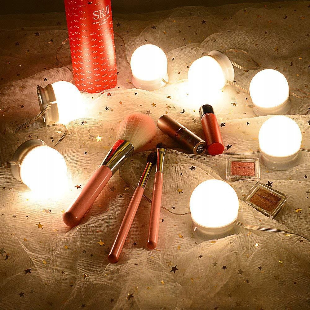 LAMPKI ŚWIATEŁKA LED NA LUSTRO DO TOALETKI MAKIJAŻ Średnica/szerokość klosza 4.5 cm