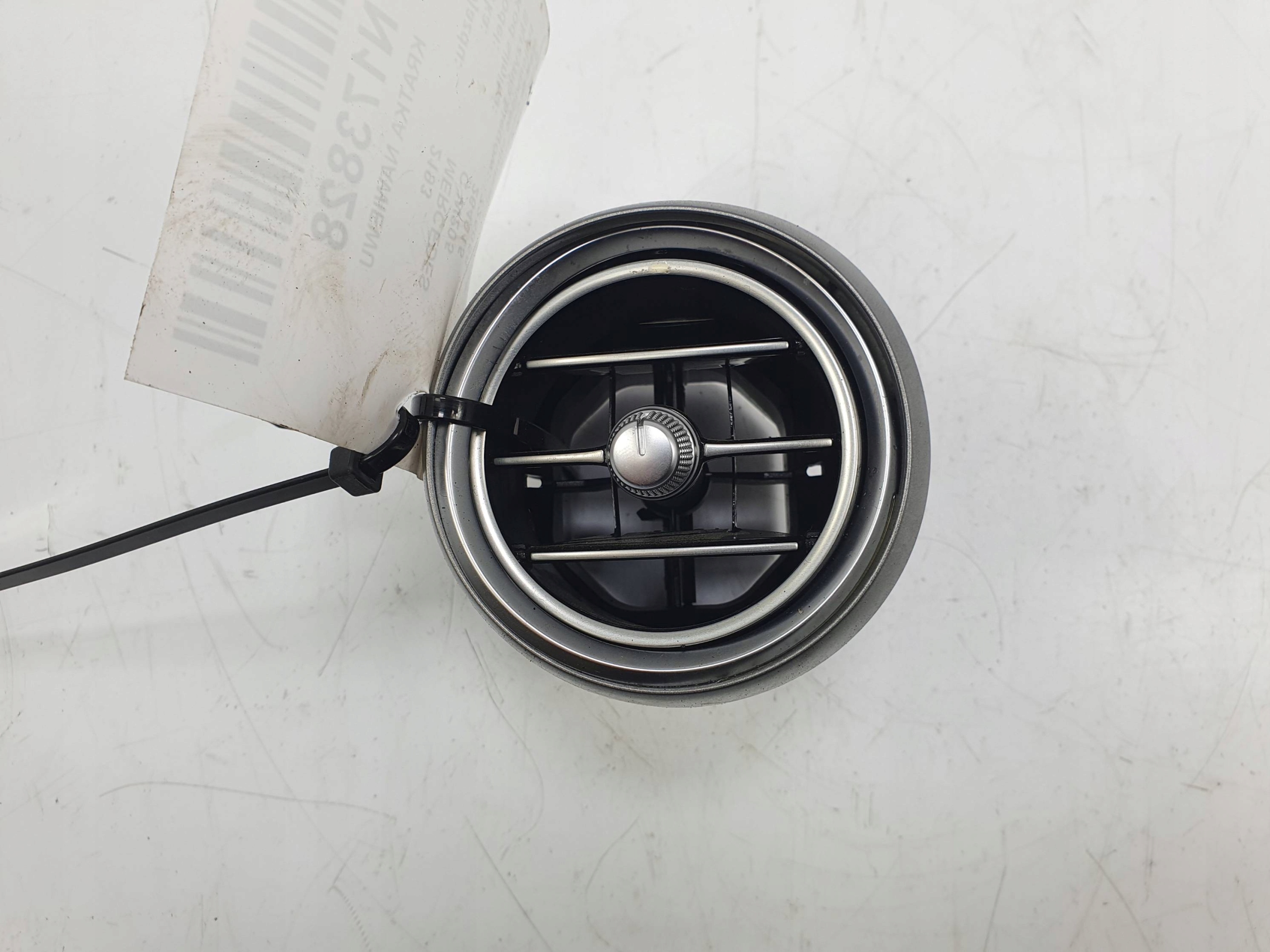 grid air conditioning devices A2058300301 MERCEDES C W205 4MATIC