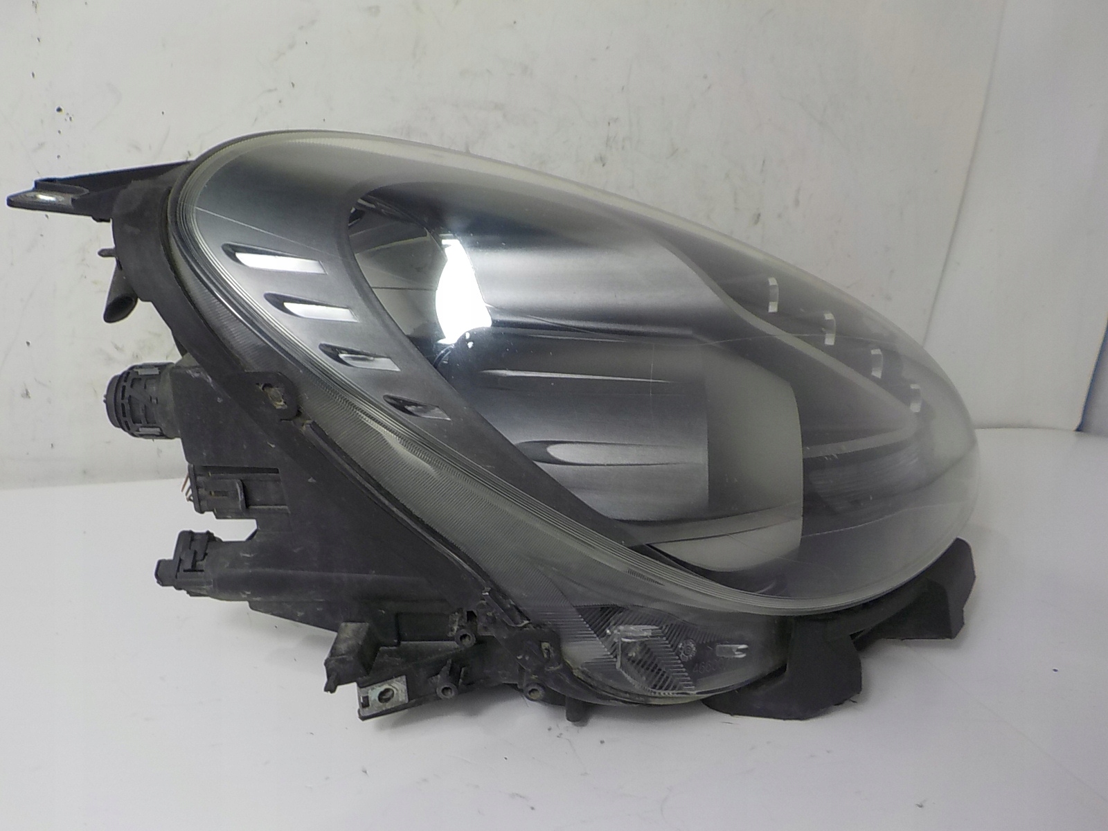 ALFA ROMEO GIULIETTA XENON light right front front UK