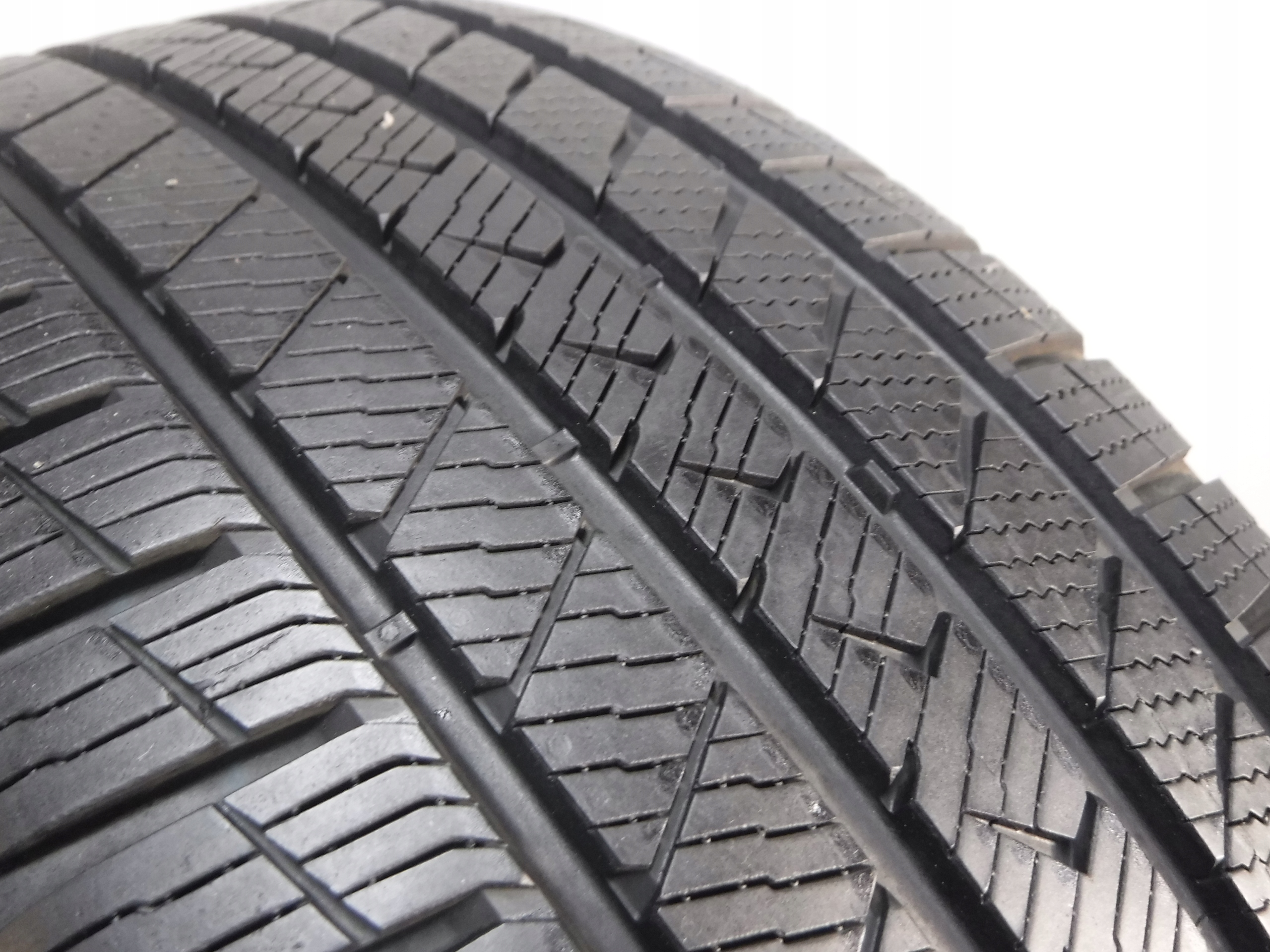 OPONY CALOROCZNE VREDESTEIN QUATRAC PRO 255 55 19 Tire width 255 mm