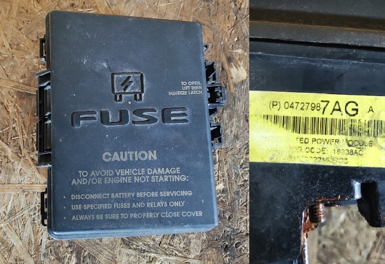 SKRZYNKA BEZPIECZNIKÓW CHRYSLER PACIFICA 04727987AG