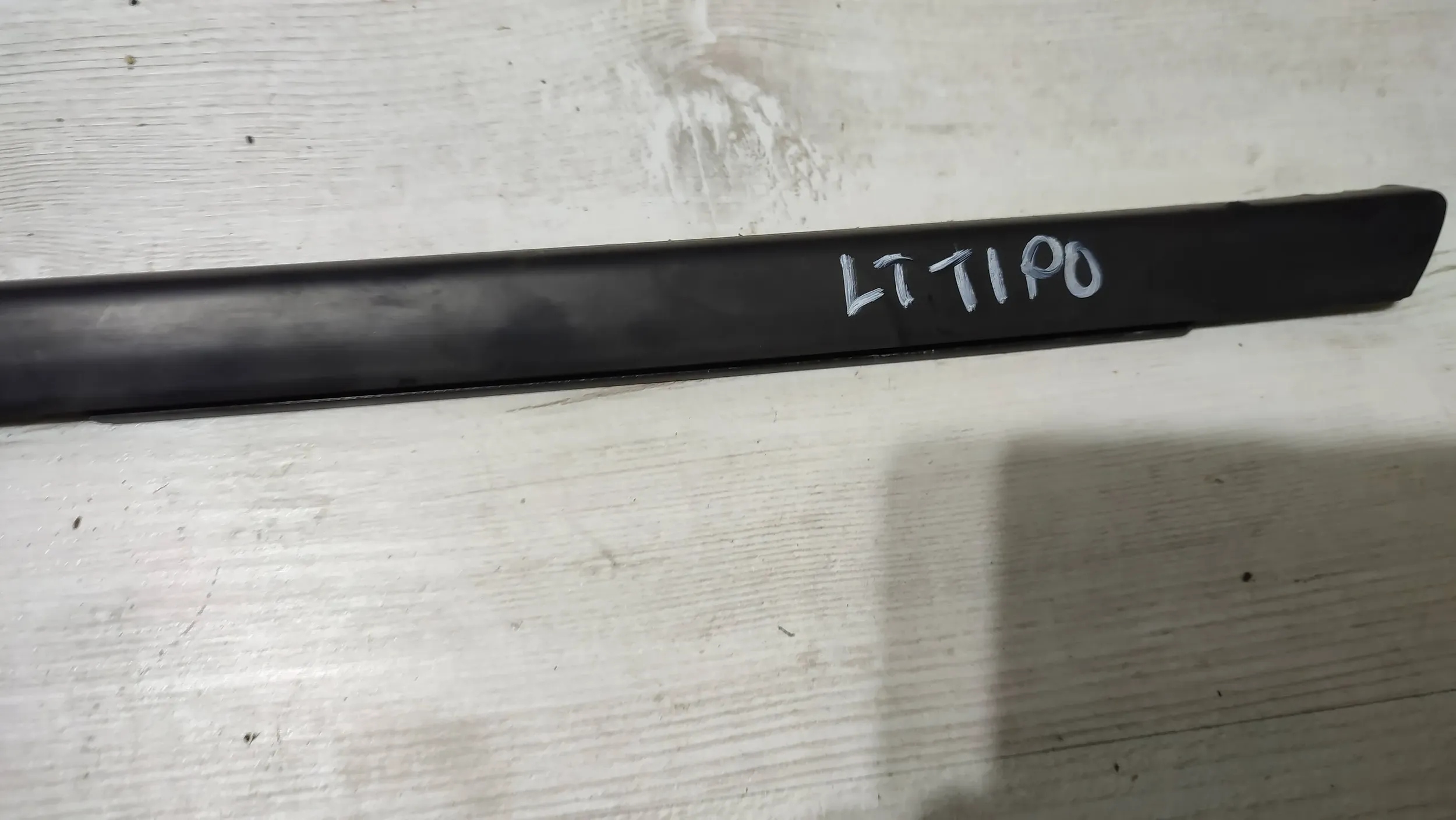 Fiat Tipo II HB 19r. 1.4 rear part side left moulding dust