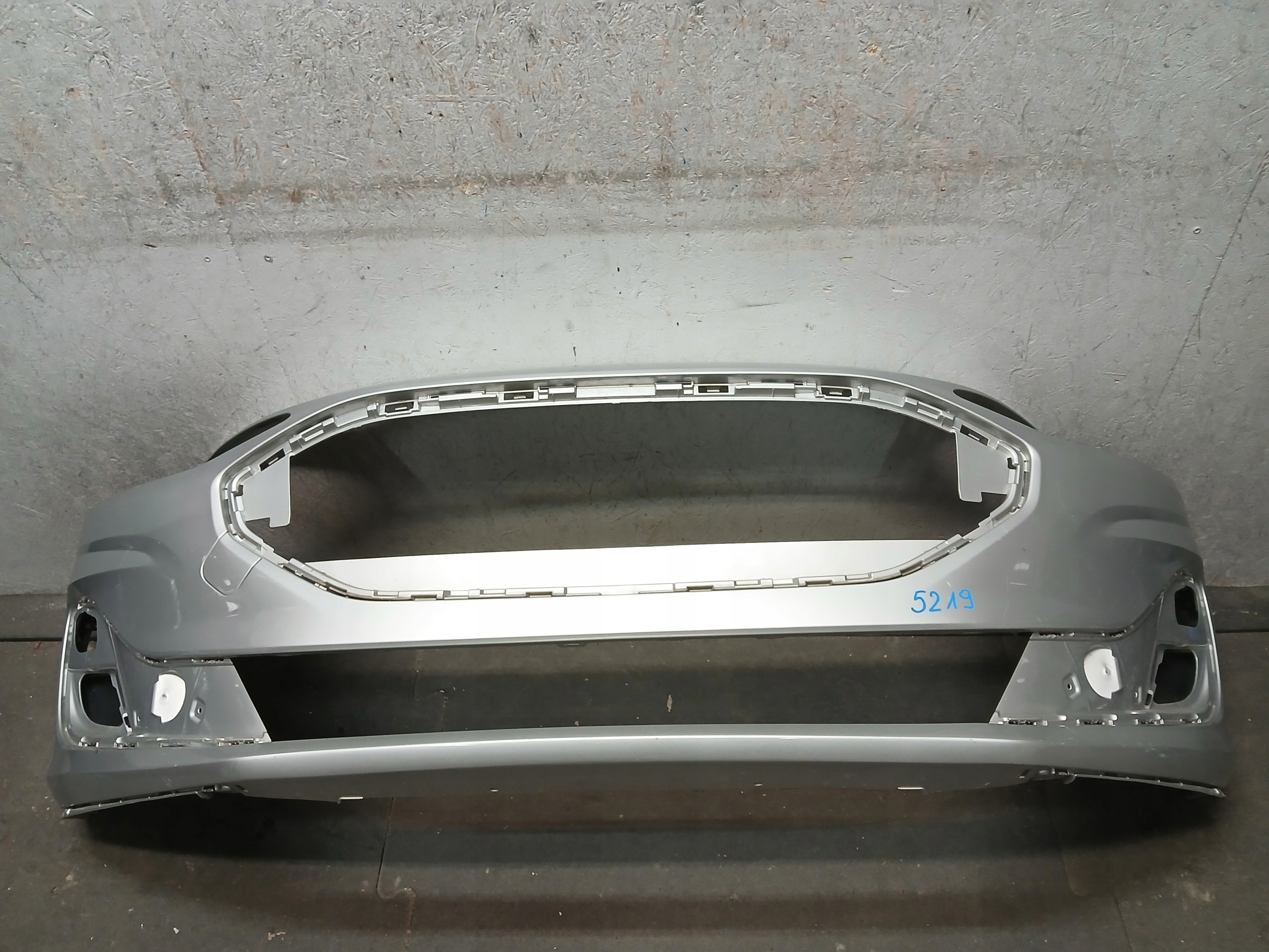 nárazník předek FORD FOCUS MK4 LIFT