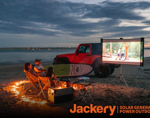 Портативное зарядное устройство Jackery 500 + панель SolarSaga 100W