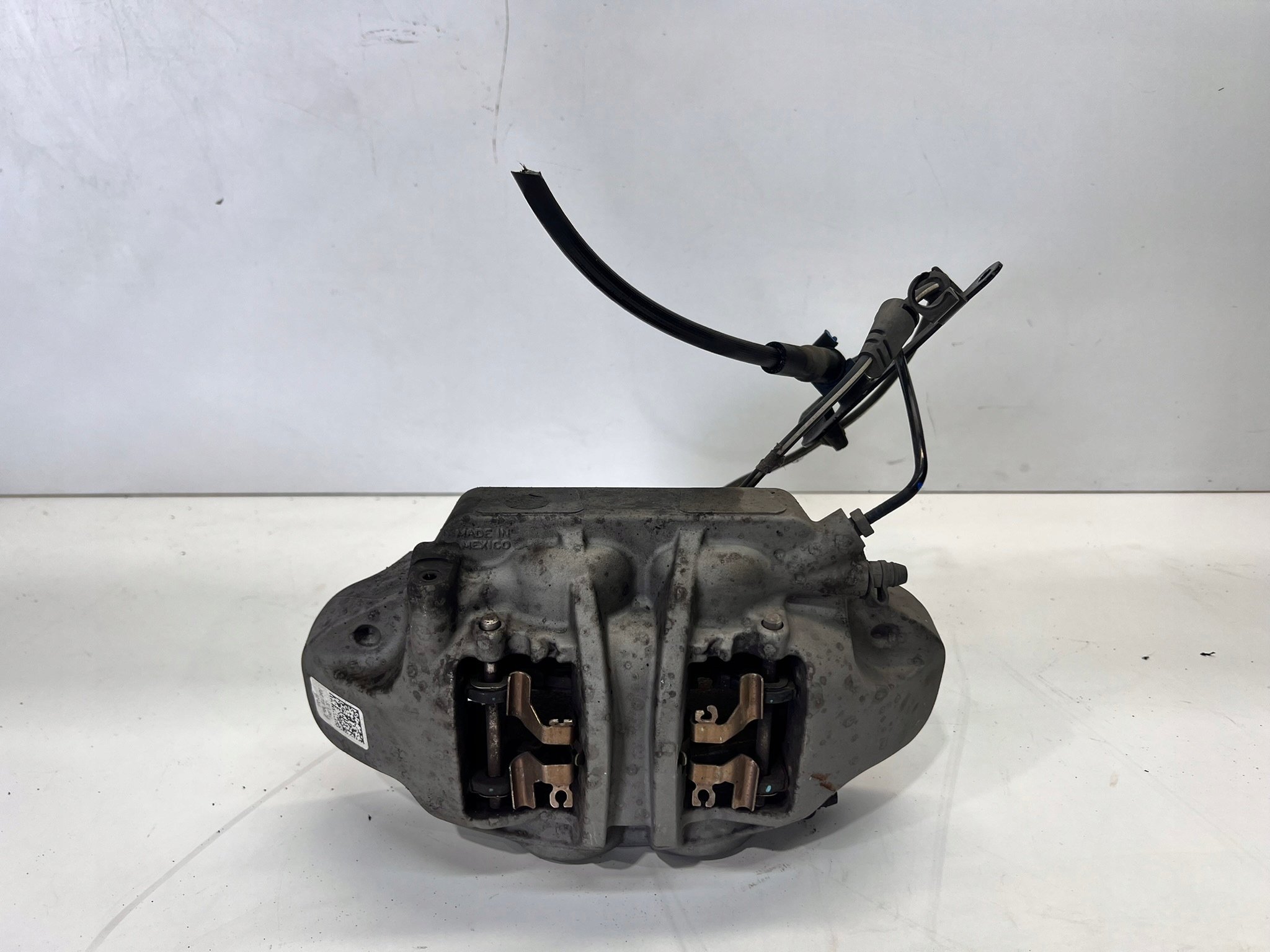 caliper brake right front AUDI Q5 FY 80A615106Q