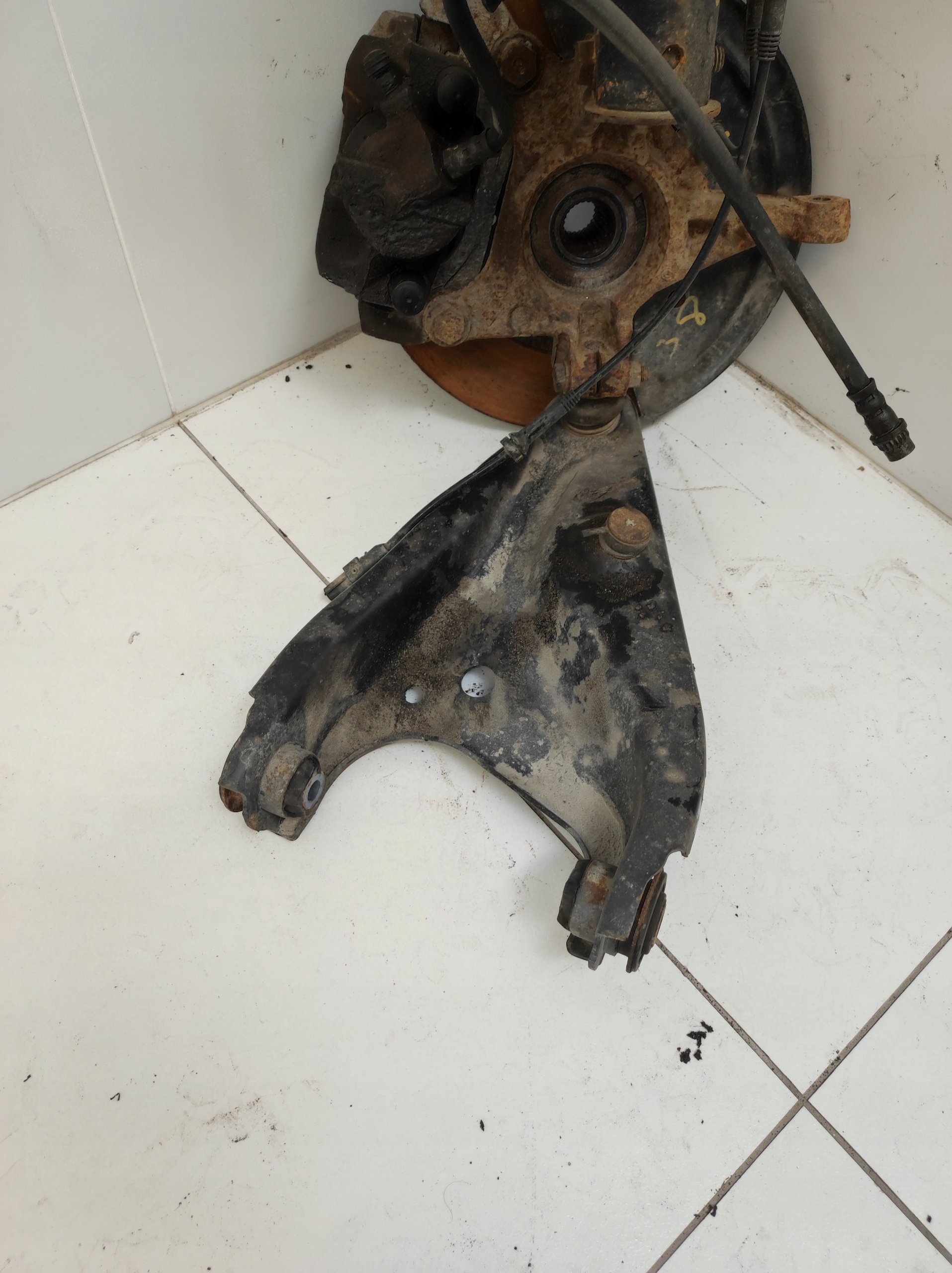 поворотный кулак, цапфа перед renault EXPRESS II 2 1.5