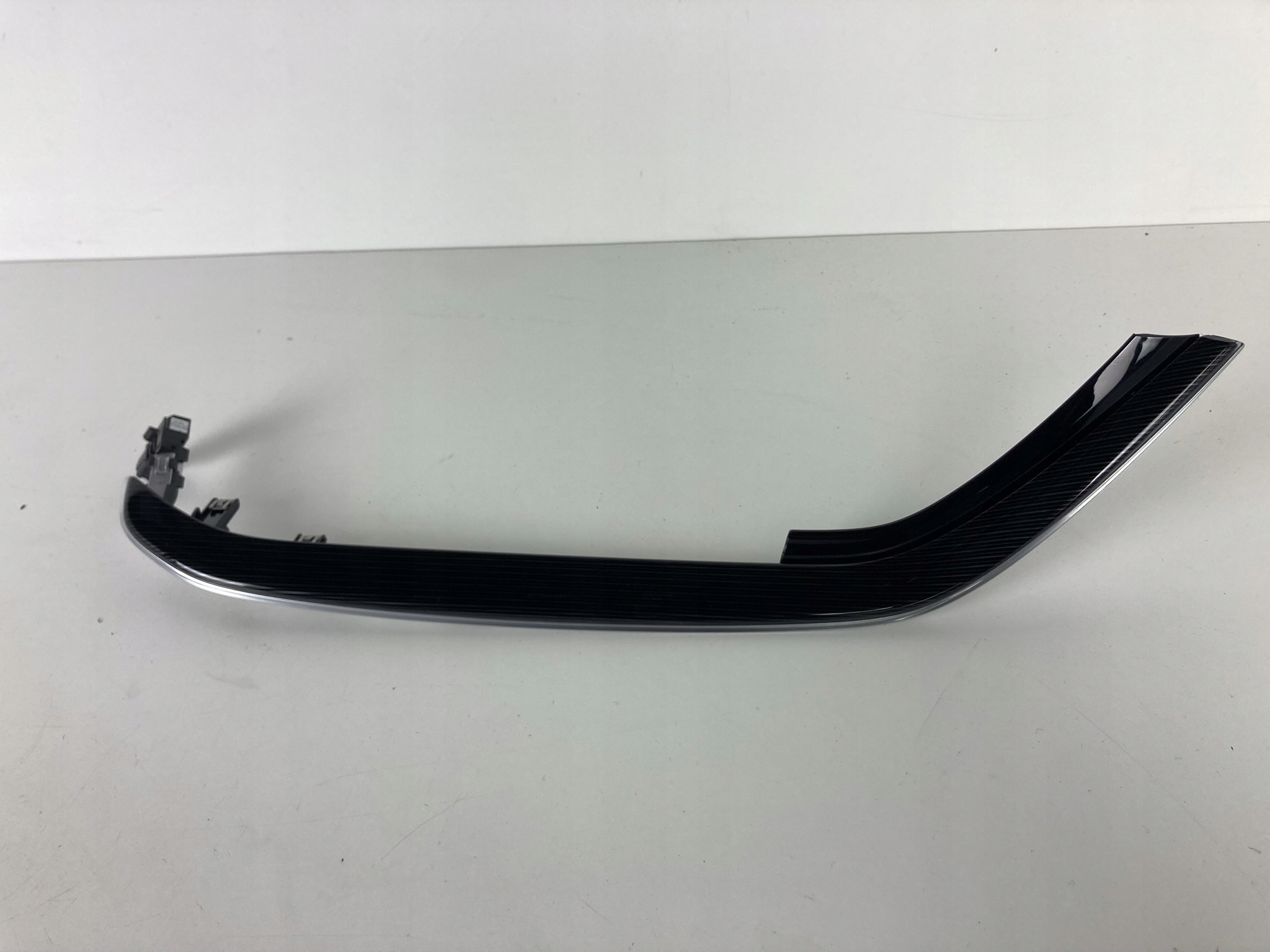 INSIGNIA B LISTWA DEKOR DESKI LISTWA LED 39115618