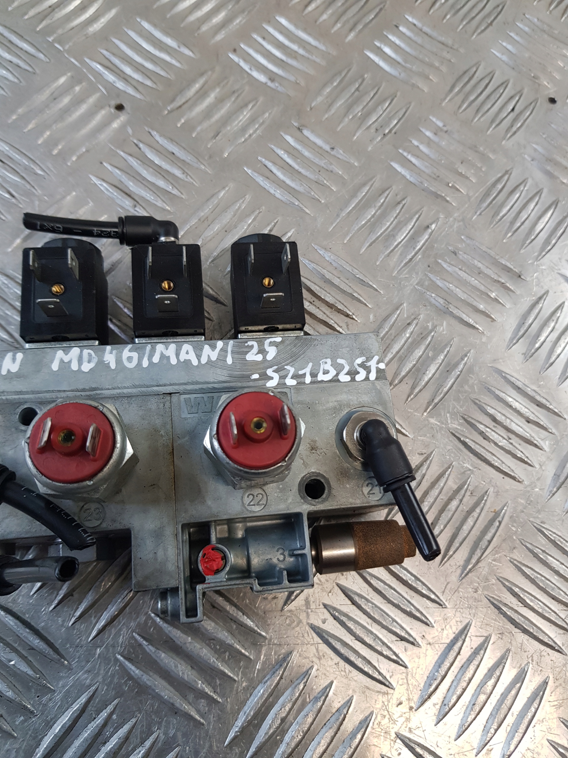 Sensor MAGNETYCZNY OTWIERANIA Tür WABCO 4726000220