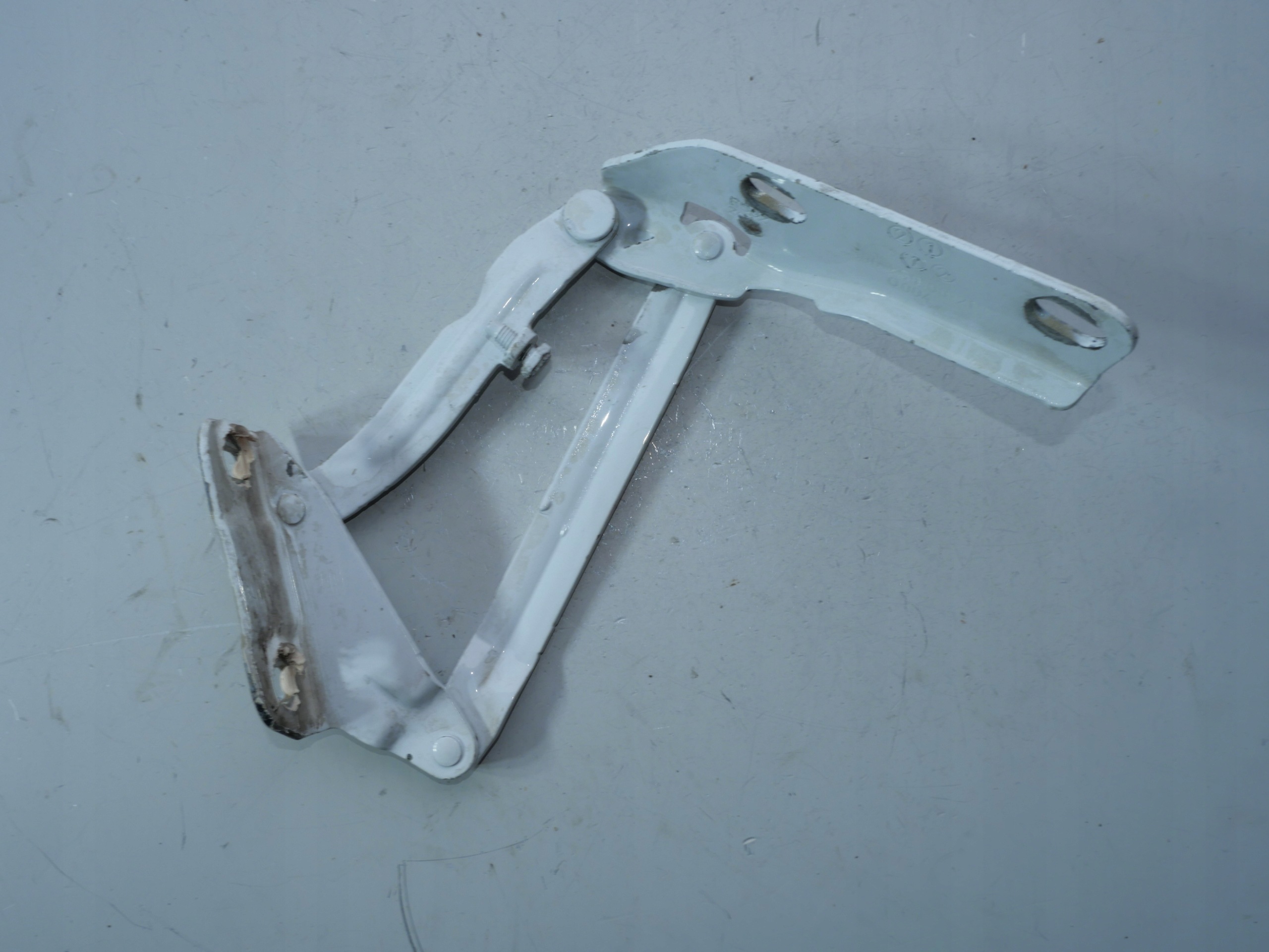 hinge bonnets left 9067500021 MERCEDES SPRINTER 906 9067500021