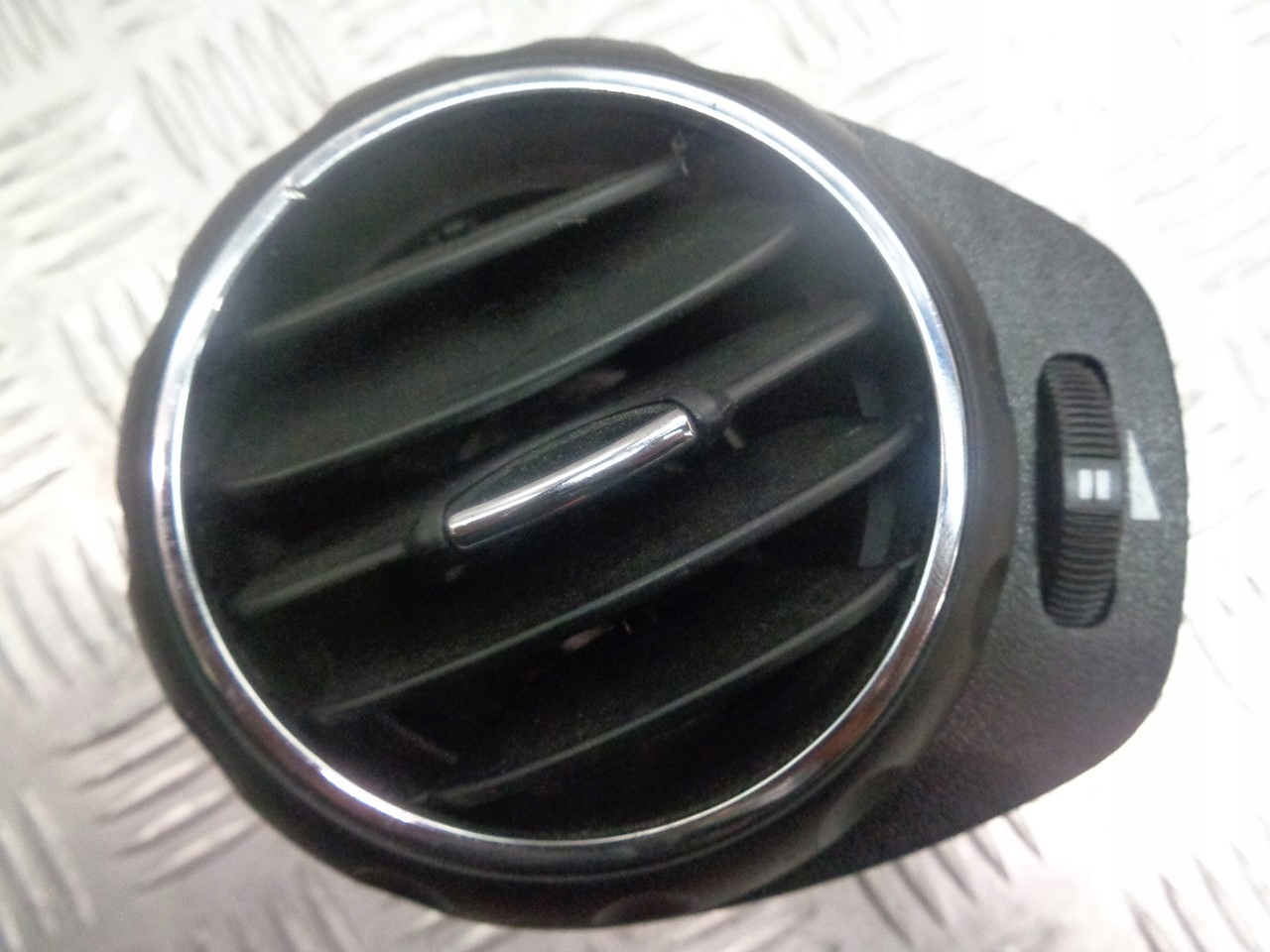 KRATKA NAWIEWU LEWA ALFA ROMEO 147