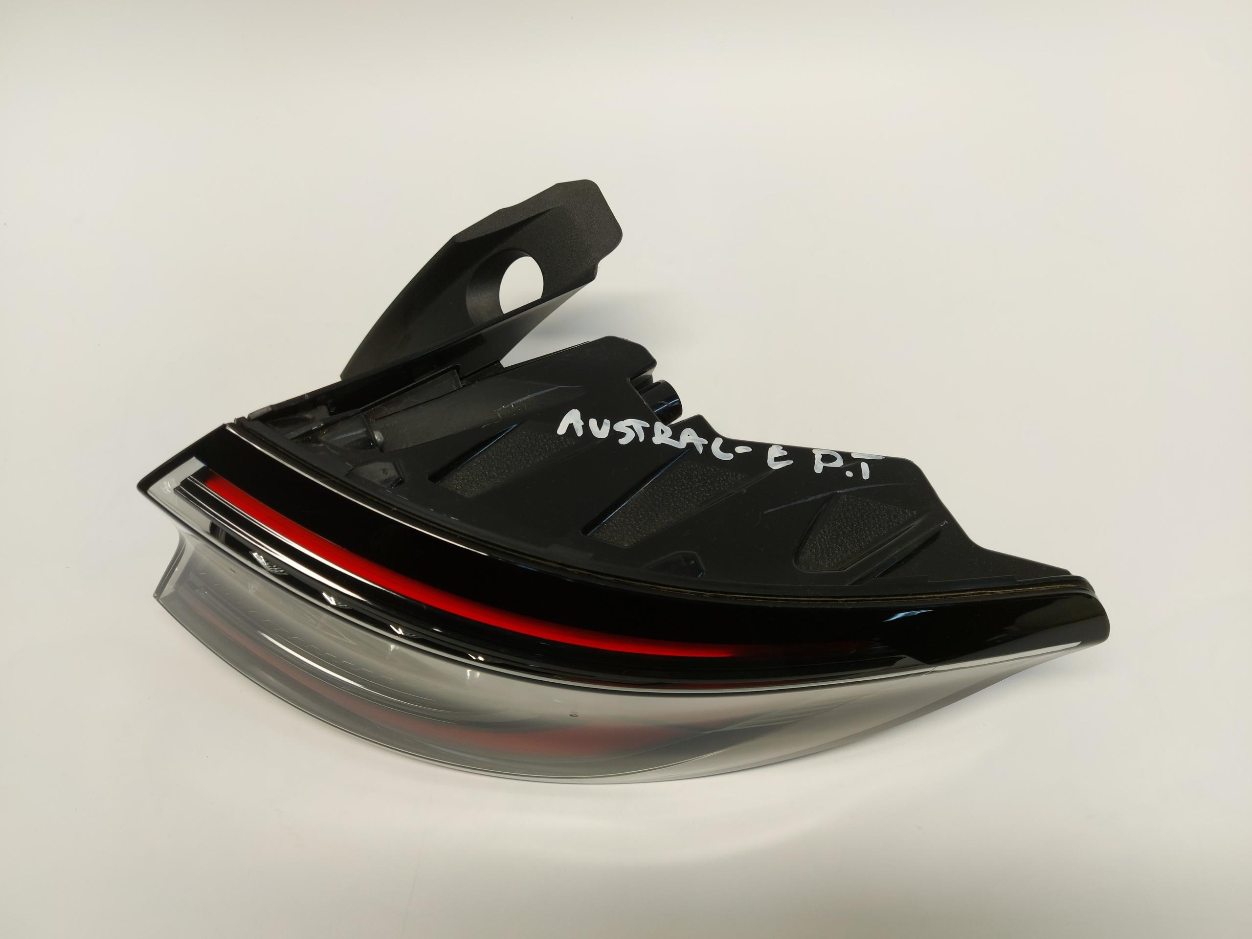 RENAULT Austral E light rear part right fender LED 265501807R