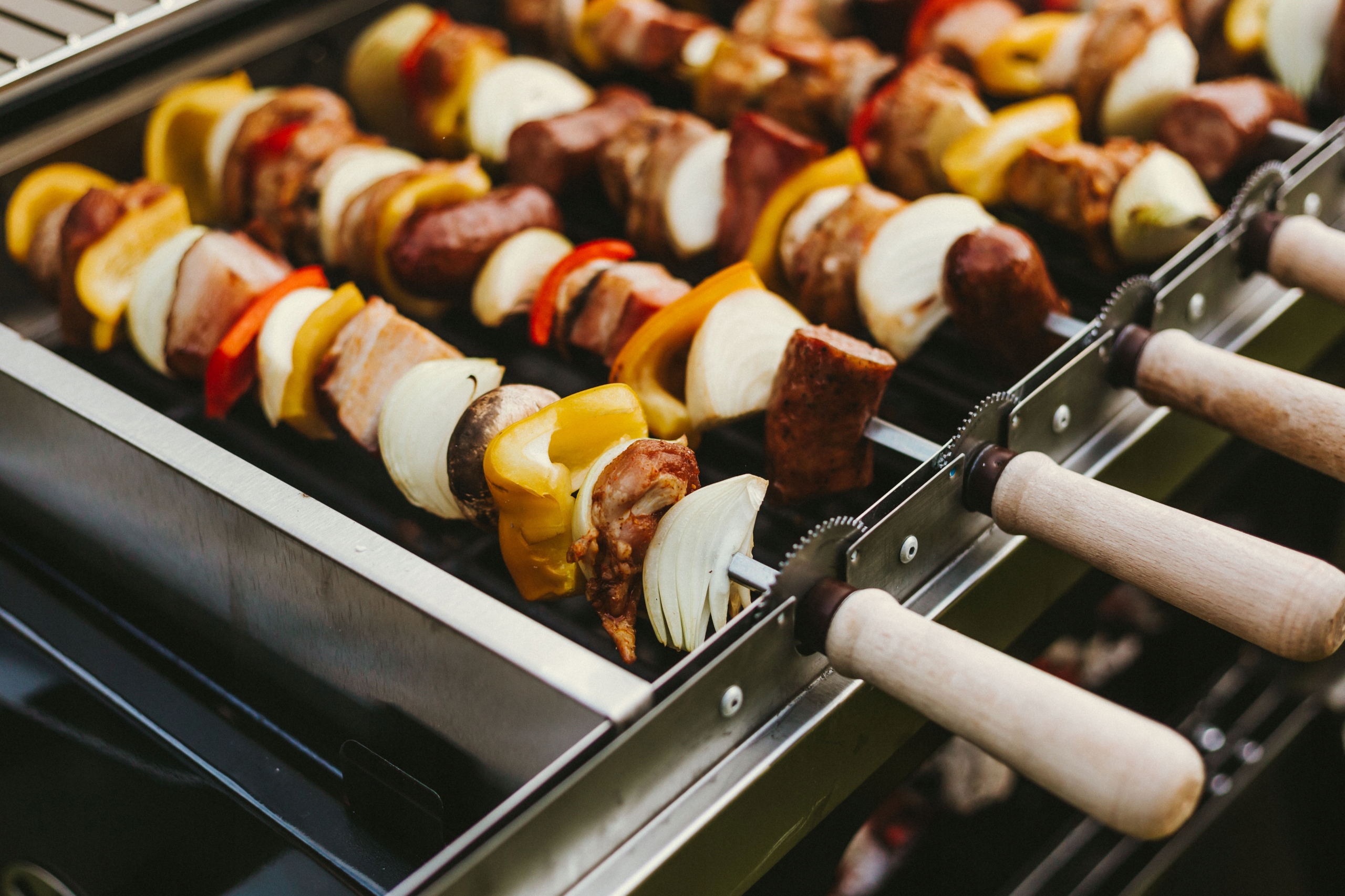 Zestaw do szaszłyków 5szpad akumulator + ładowarka Kod producenta szaszłyk 5 szpad