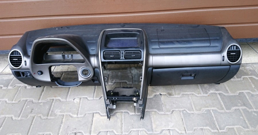 DESKA ROZDZIELCZA Lexus