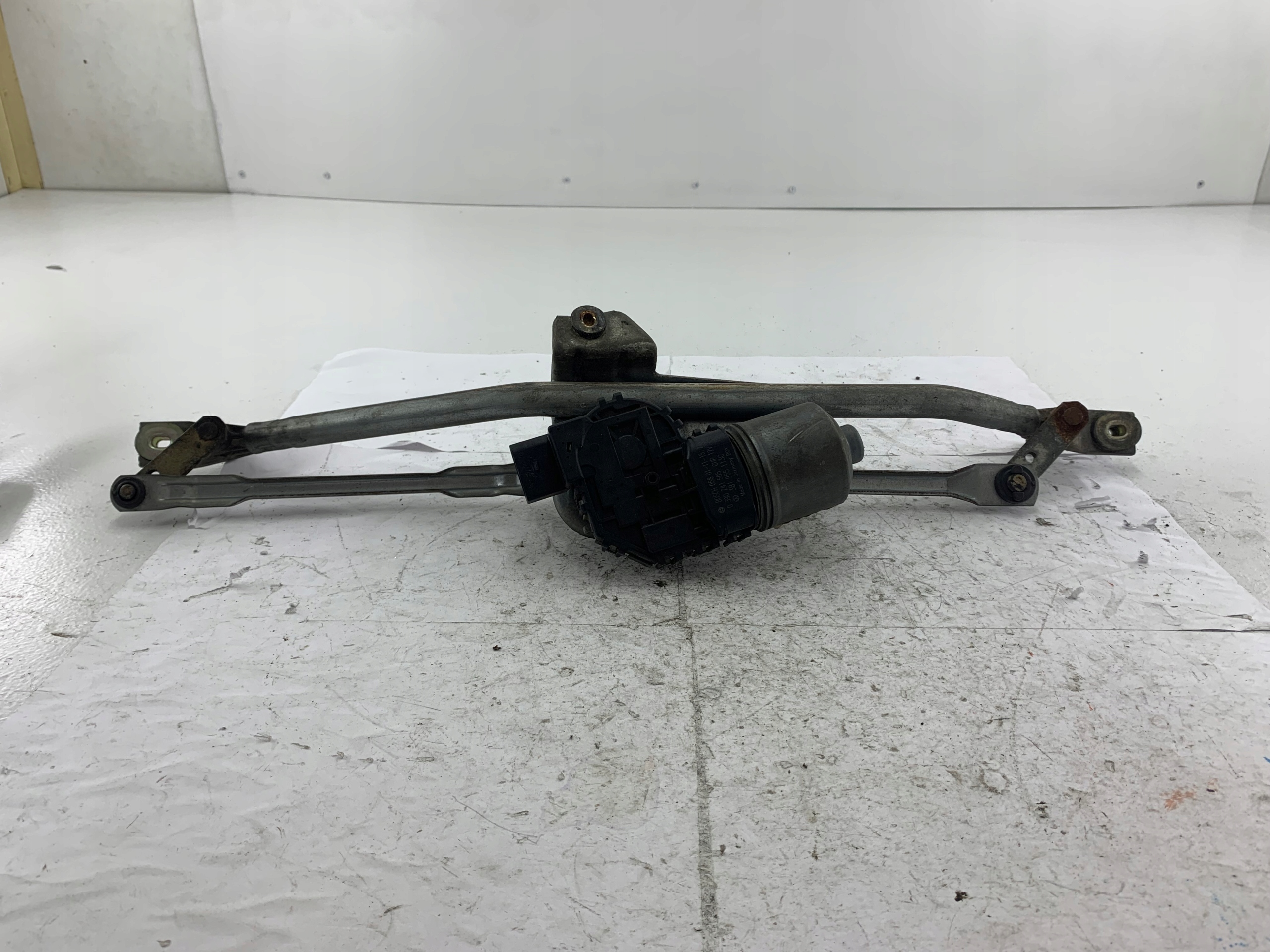 VW PASSAT B5 wiper mechanism front 3B1955113C