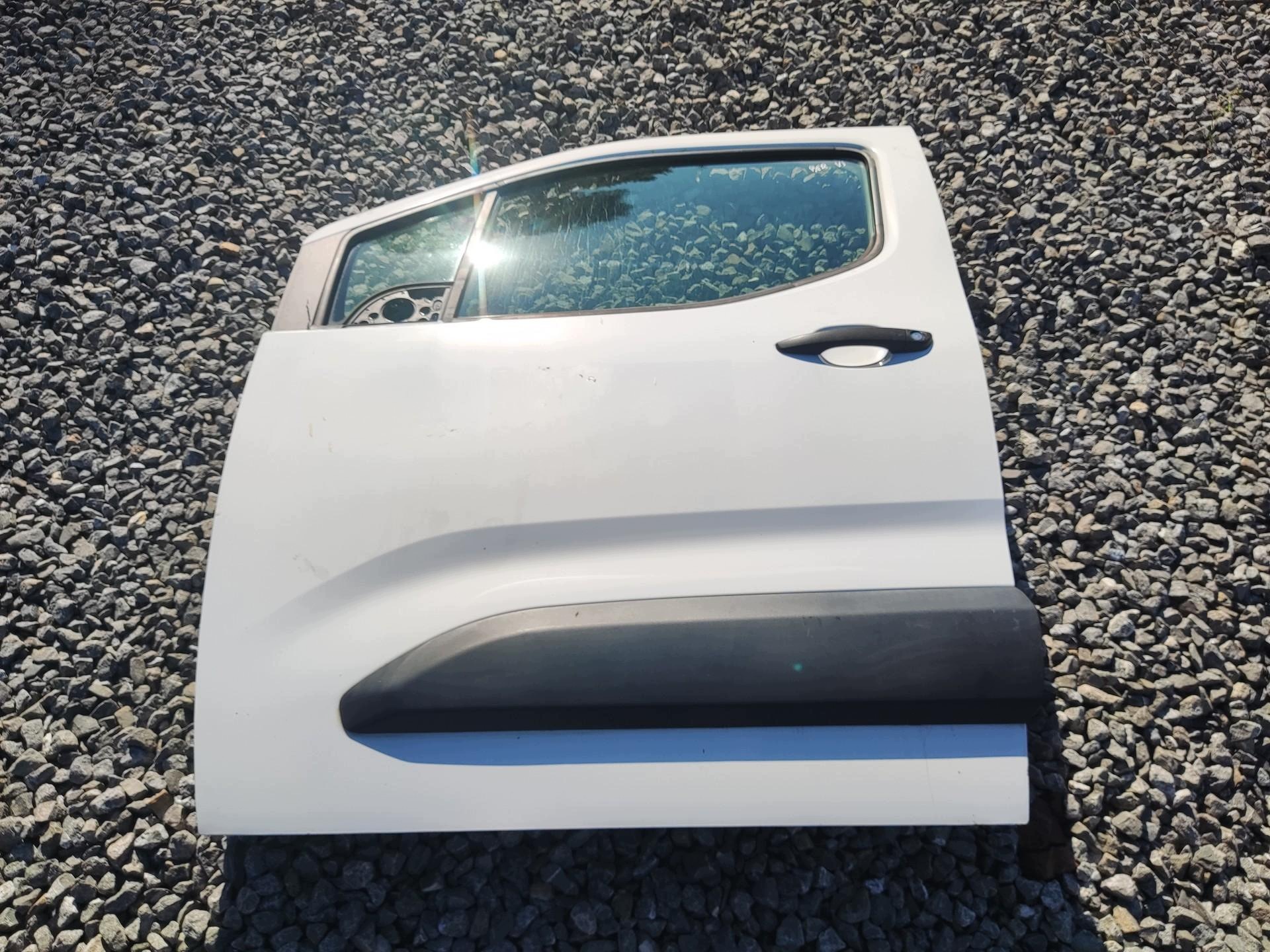 door left left front front PEUGEOT PARTNER CITROEN BERLINGO IV 2018-23
