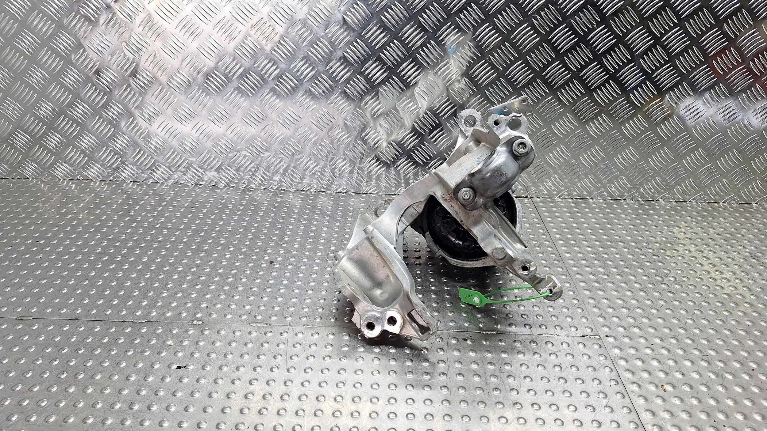 console holder engine mount right 80A399296R AUDI Q5 II 80A FY