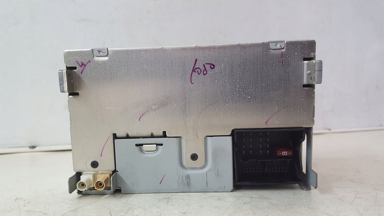 Radio kod VW EOS 2,0 FSI