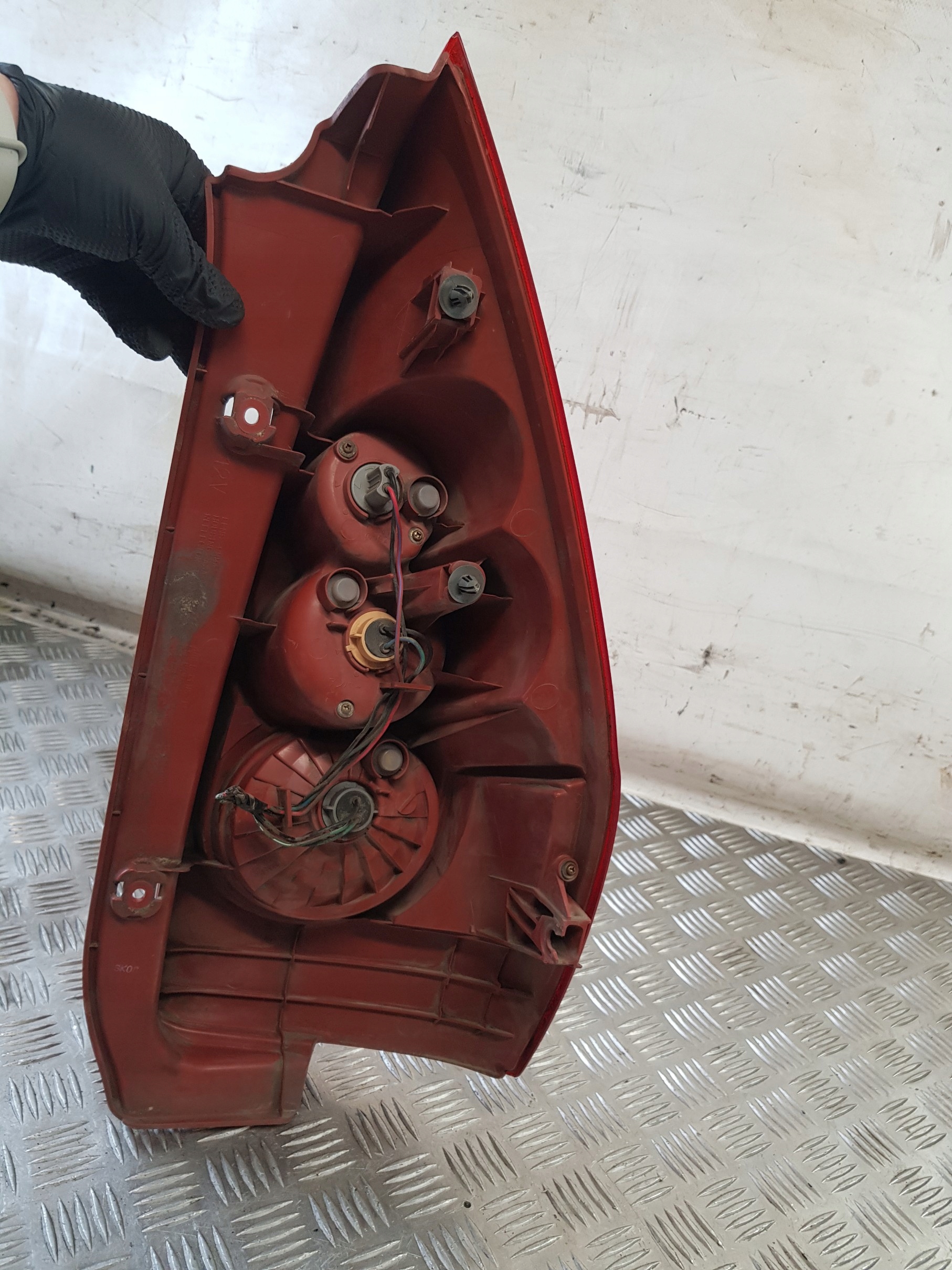 light left rear part C23551160 MAZDA 5 and CR 06R