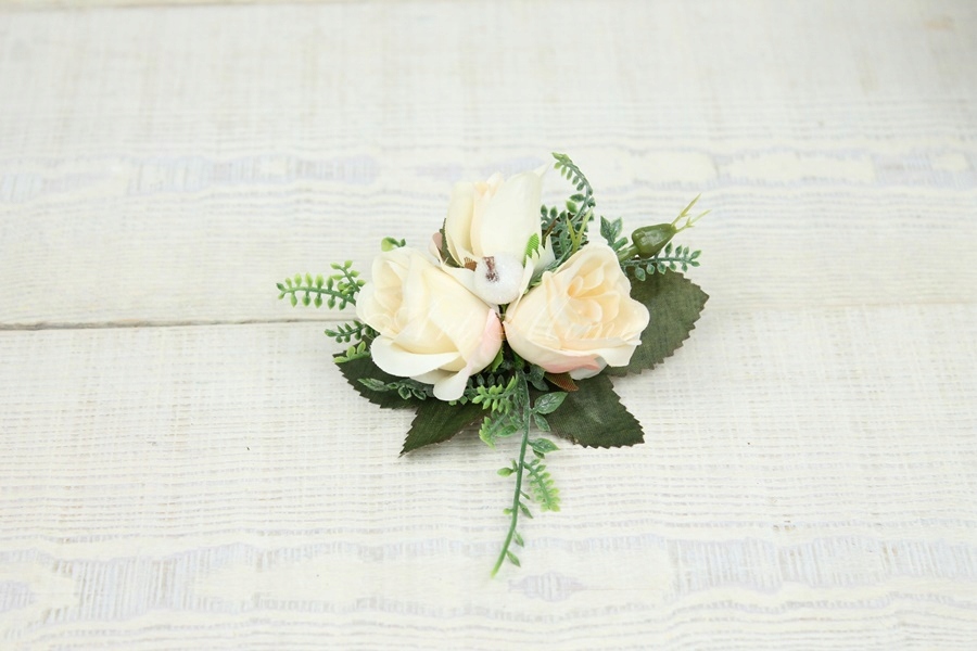 Przypinka butonierka róża KREM RÓŻ rodzice ślub Cechy dodatkowe brak