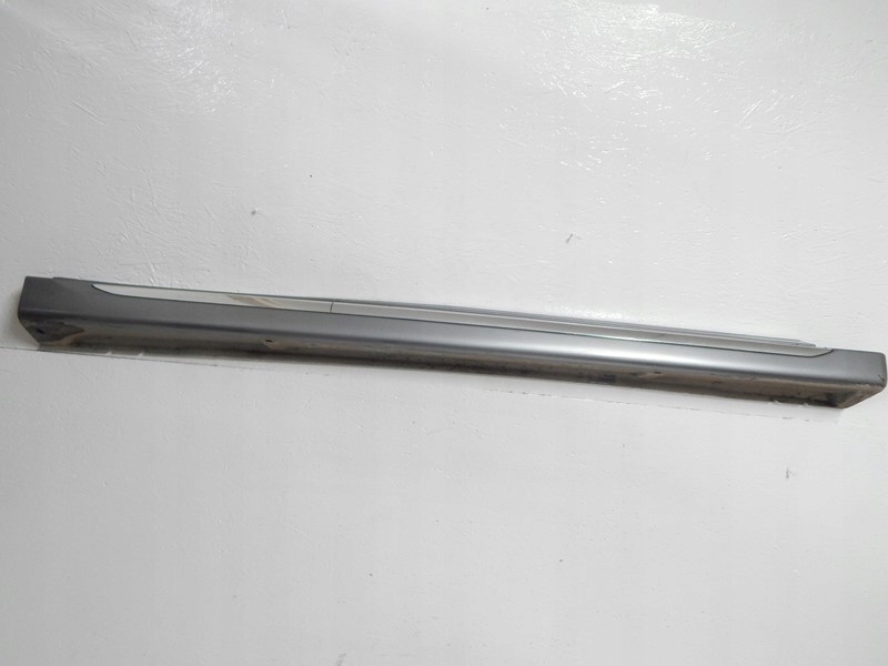 Педаль порога права MITSUBISHI OUTLANDER III U17