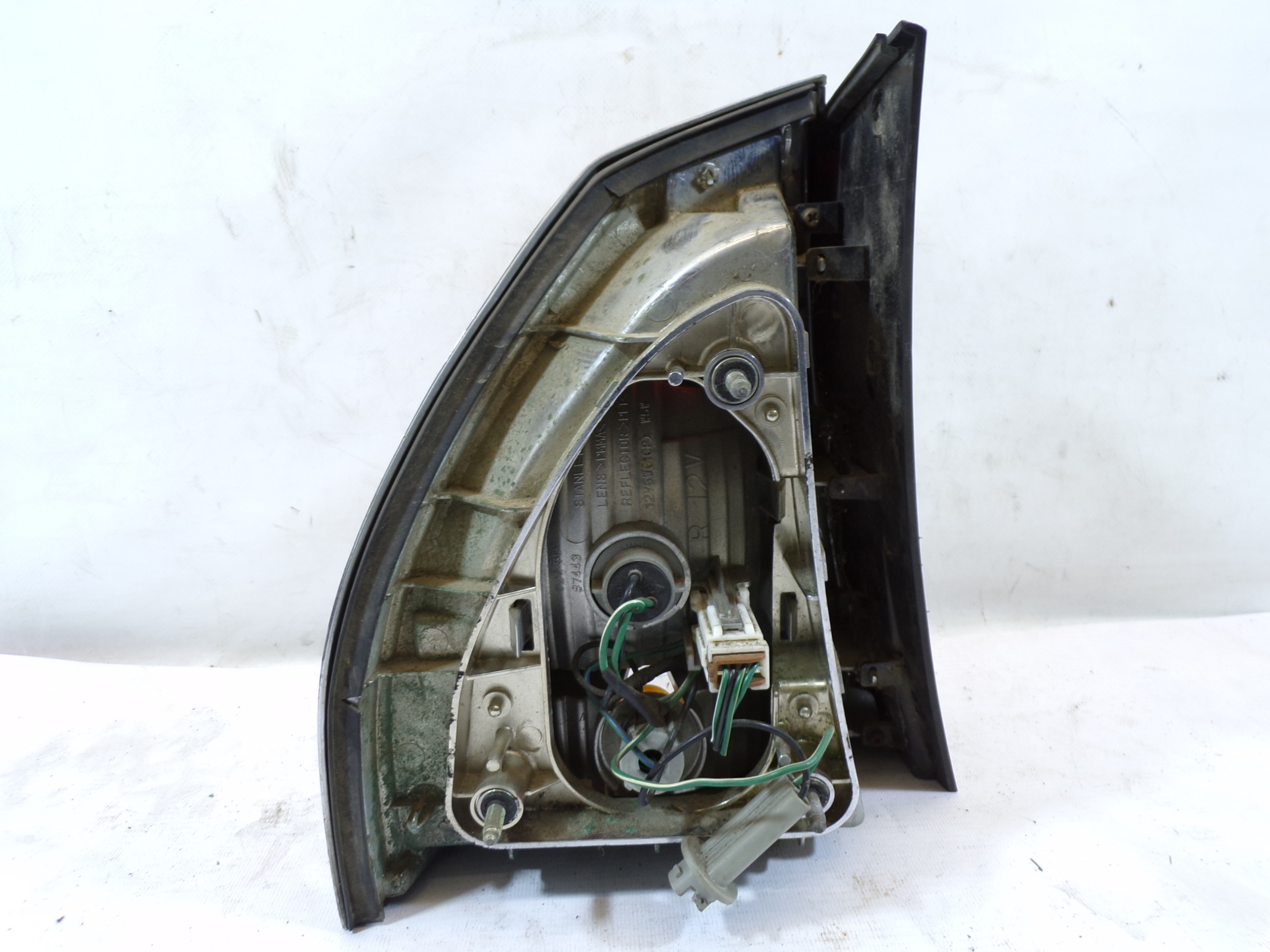 light rear rear part right MITSUBISHI DIAMANTE