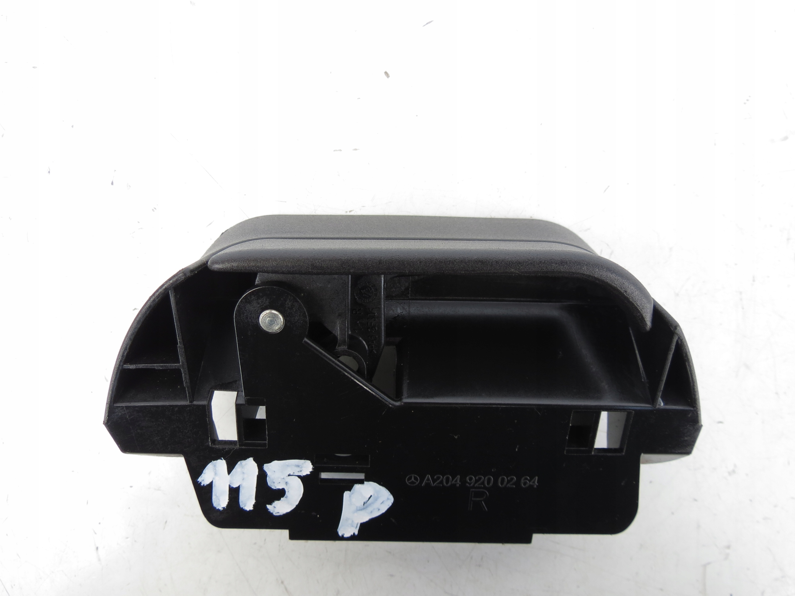 handle KANAPY rear part right A2049200264 MERCEDES CLS W218