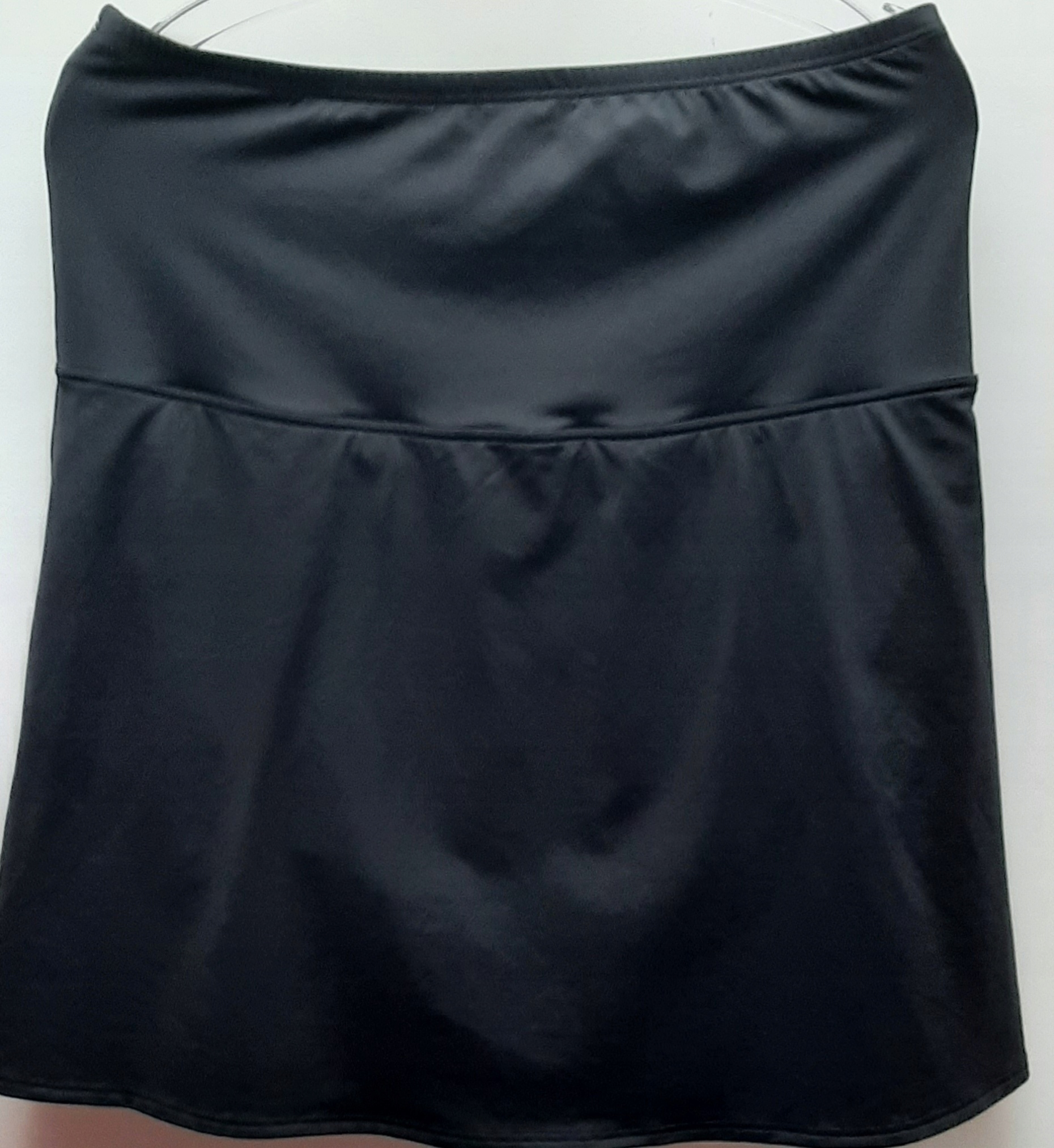 LANDS END SPÓDNICZKA DO TENISA CZARNA 46