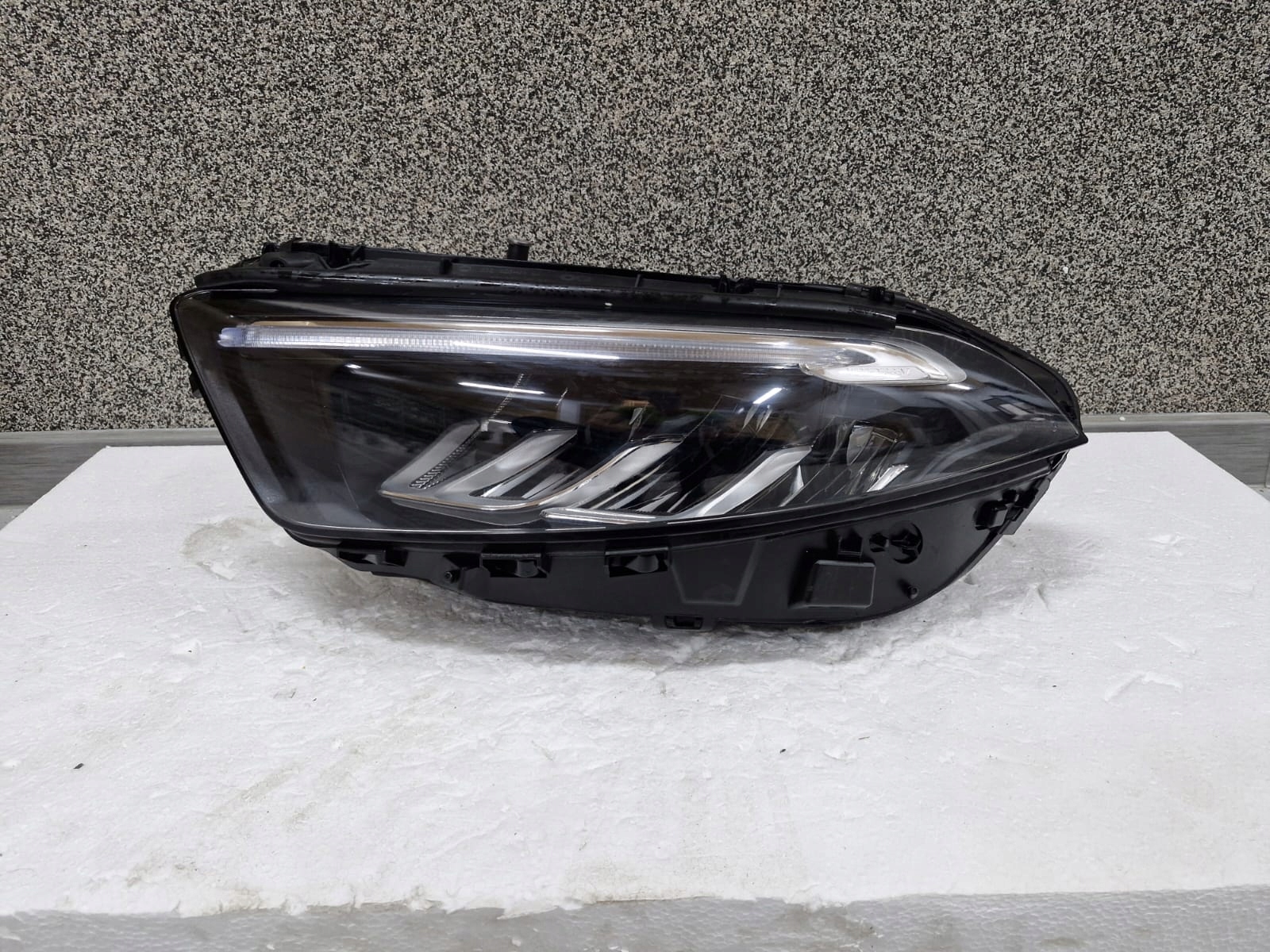 light left Mercedes A Klasa W177 LIFT High Perfomance LED