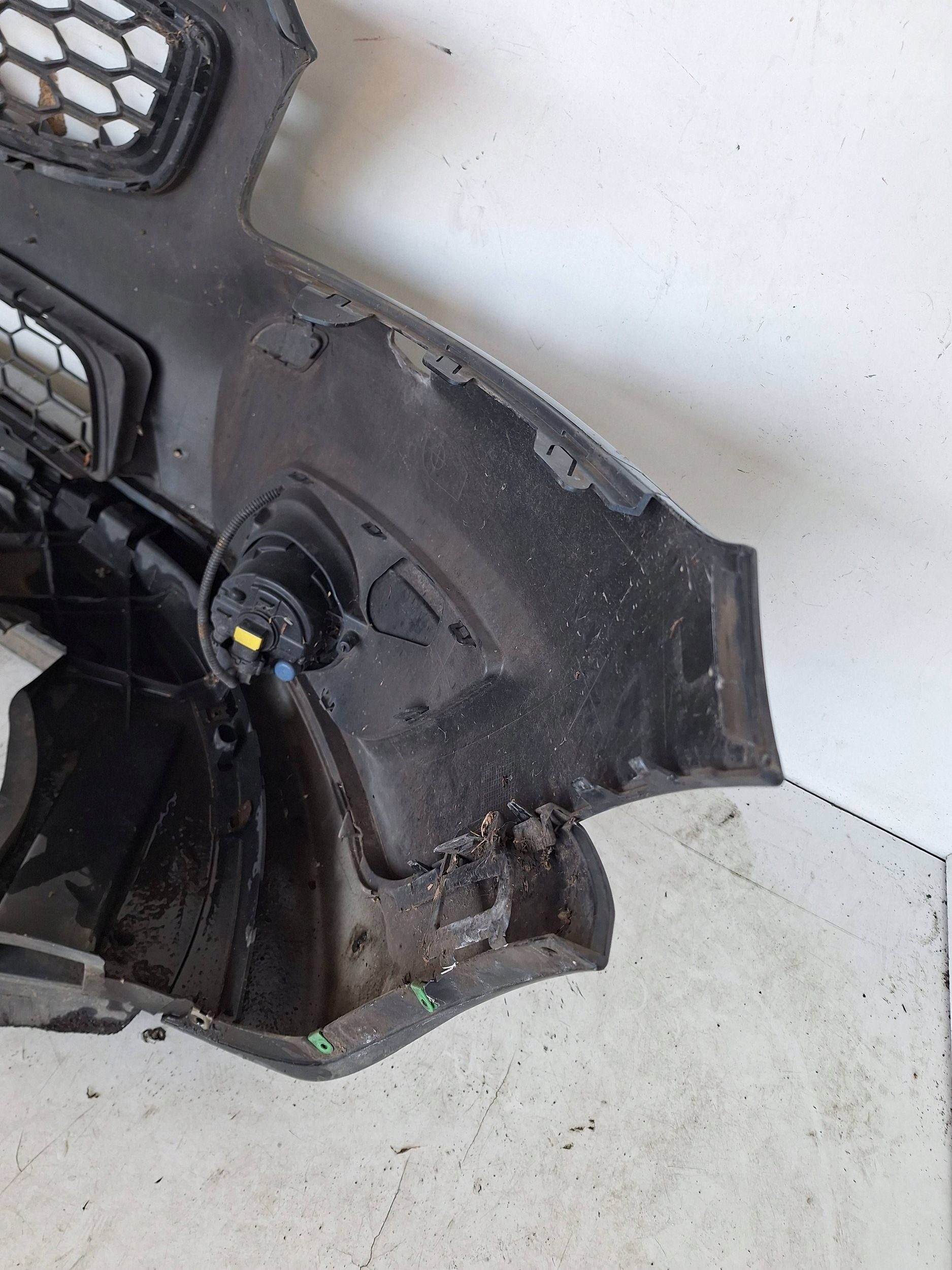 VOLVO C30 LIFT 09-12 bumper