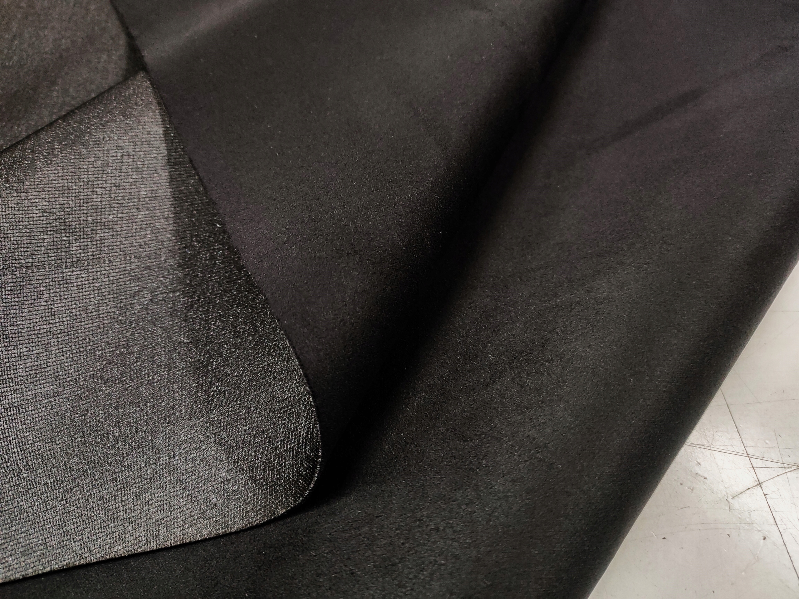 TKANINA ALCANTARA SUEDE DESKI ROZDZIELCZE KOKPIT Typ samochodu Samochody ciężarowe Samochody dostawcze Samochody osobowe