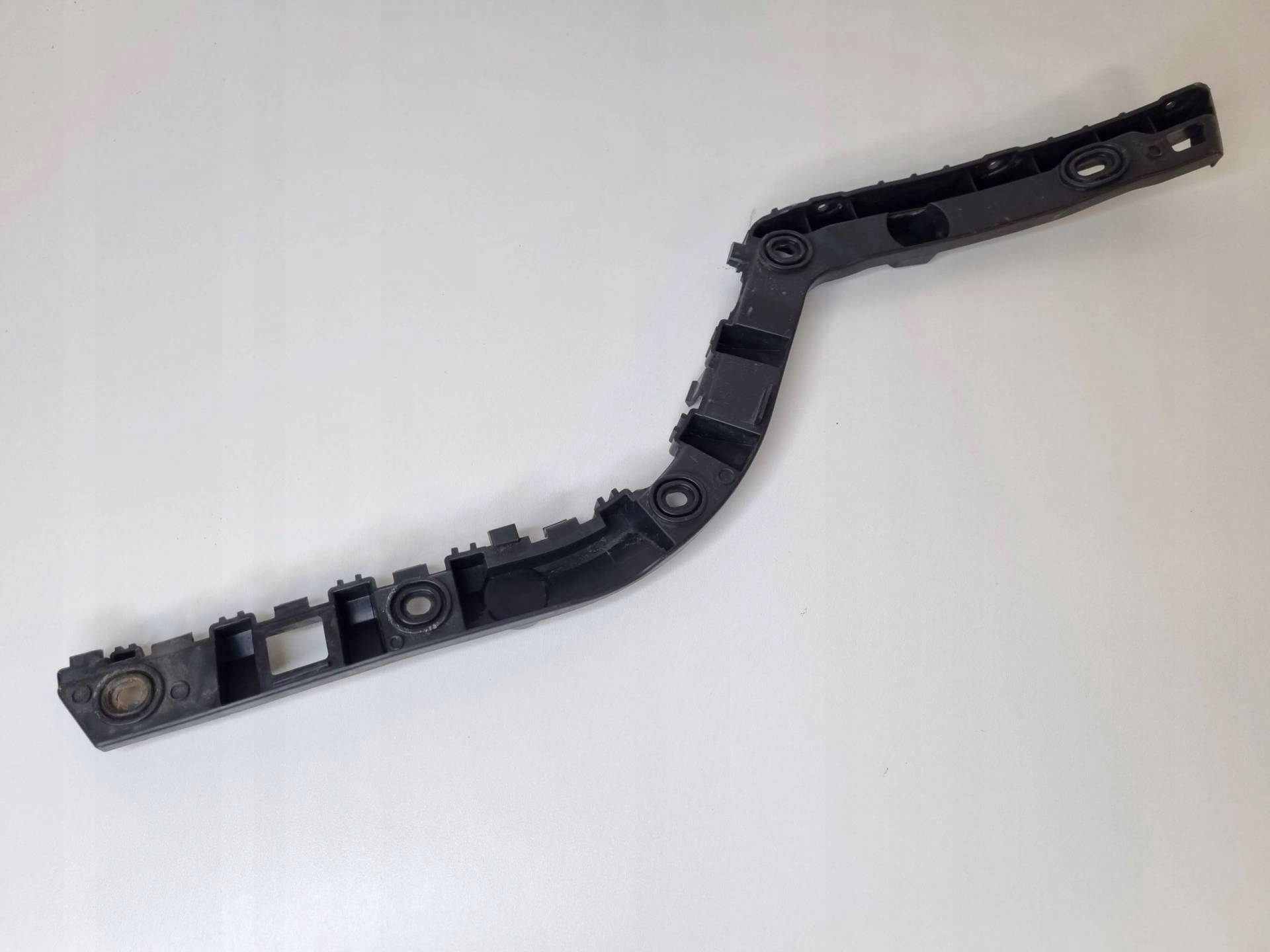 Support Support plaque Pare choc Arrière Droit Bouche buse Skoda Superb 2 facelift 3T 2014