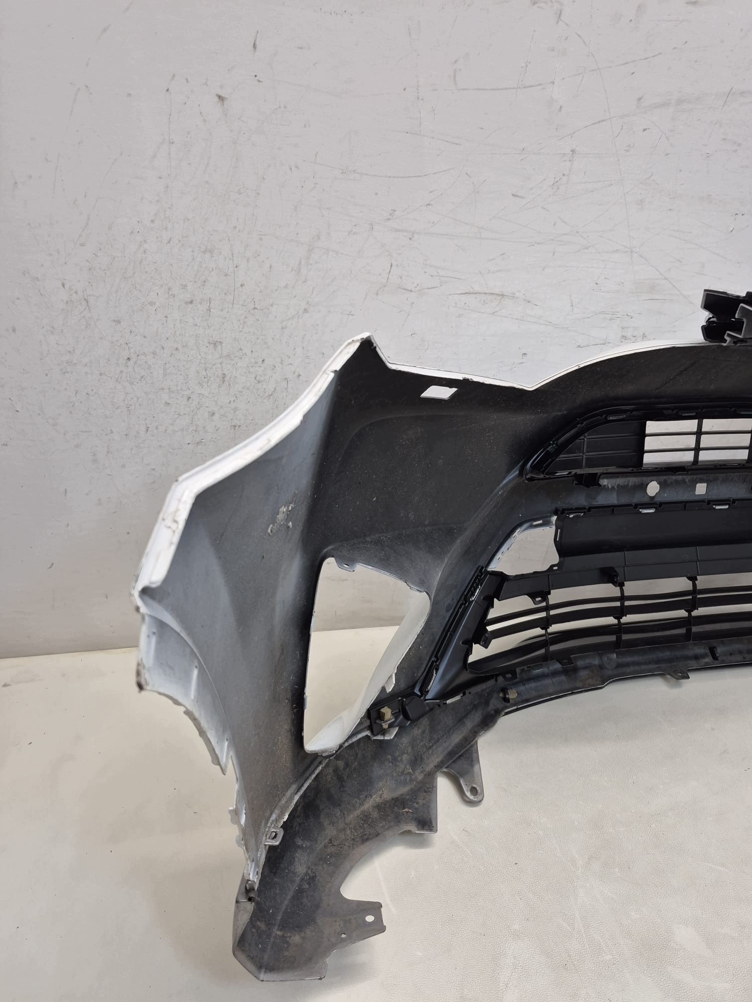 TOYOTA RAV4 IV 4 LIFT 15- bumper front front SPR PDC 52411-0R050